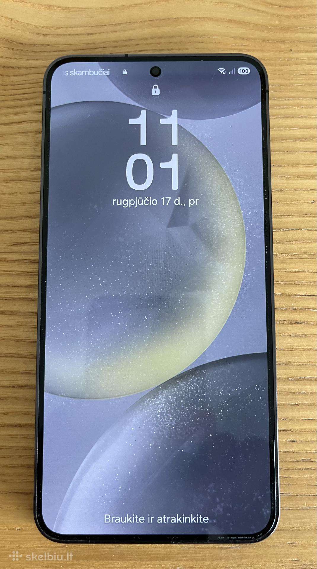 Samsung S24