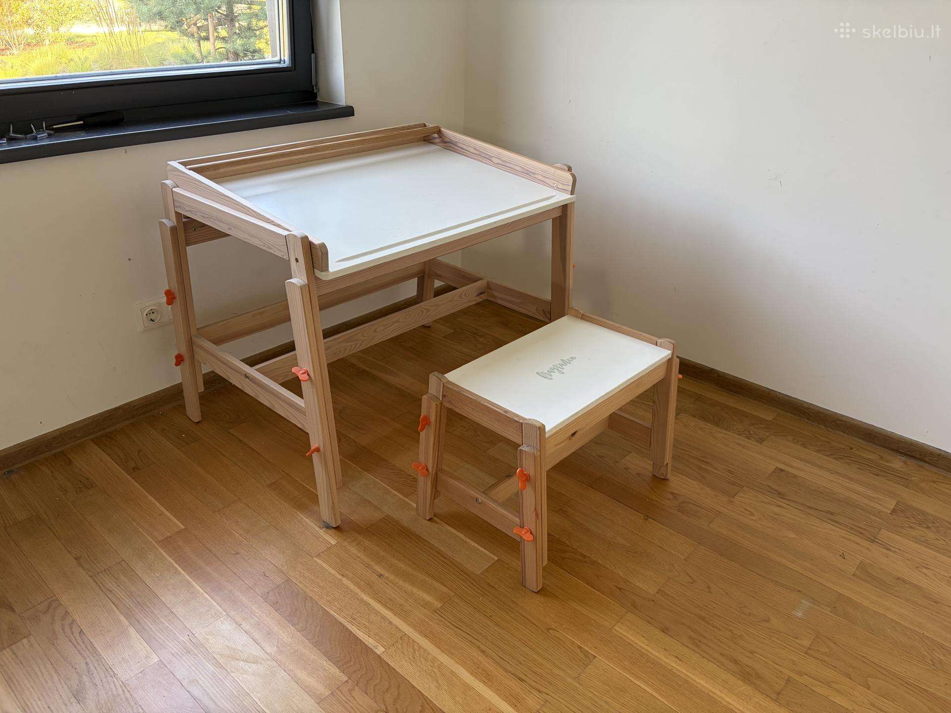 Vaikiškas rašomasis stalas Ikea