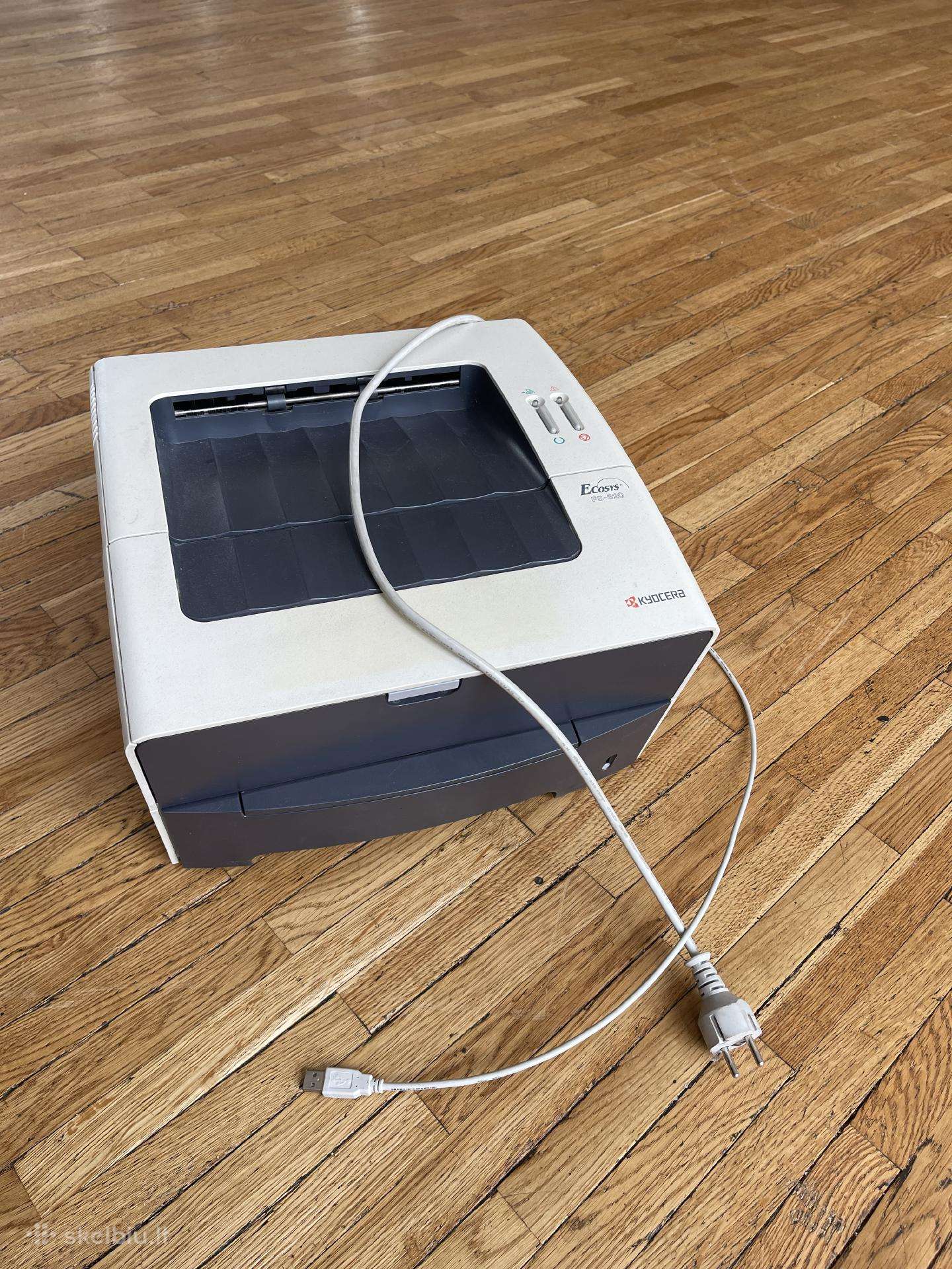 Kyocera FS-820