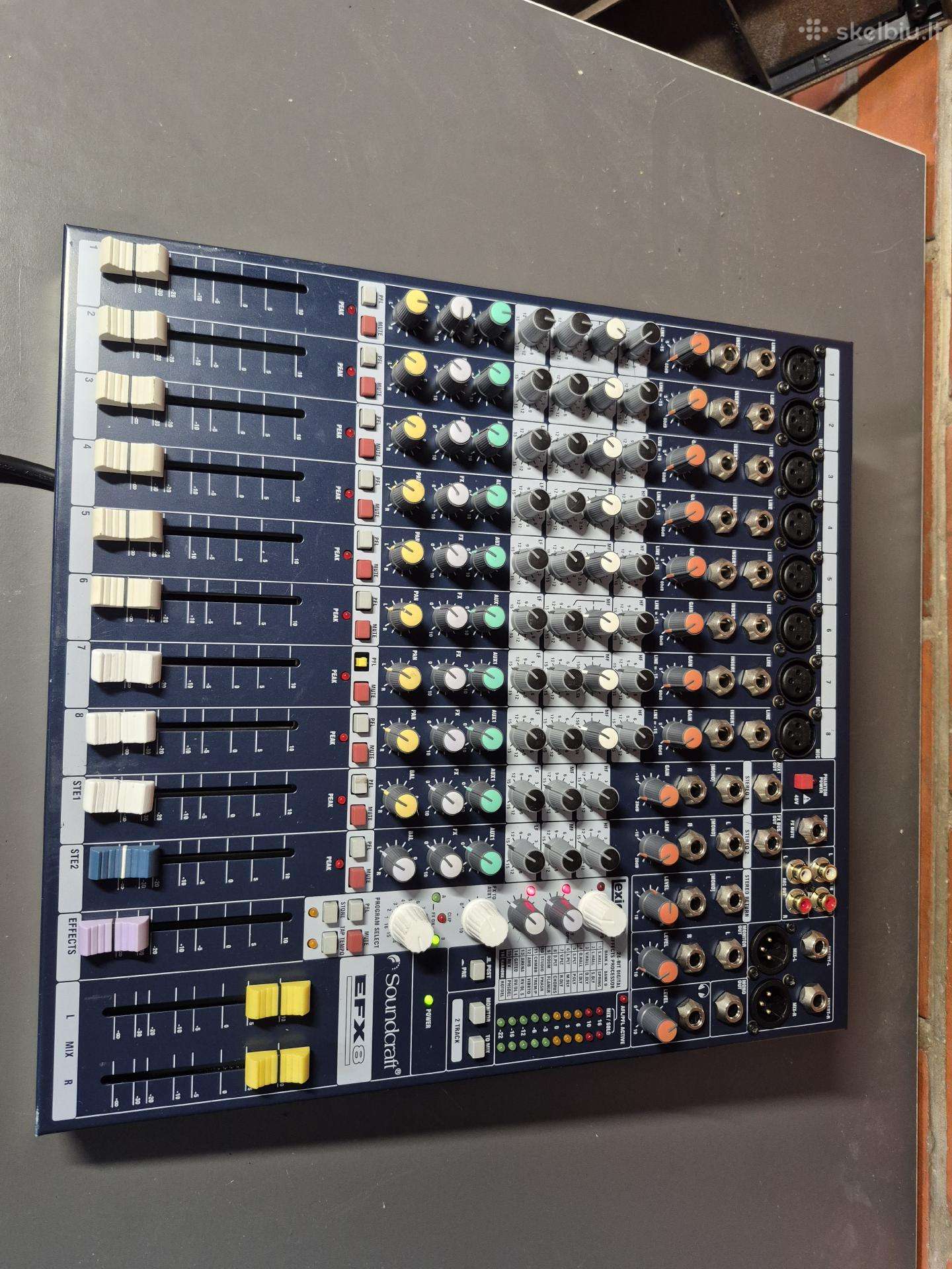 Soundcraft Efx8 garso pultas