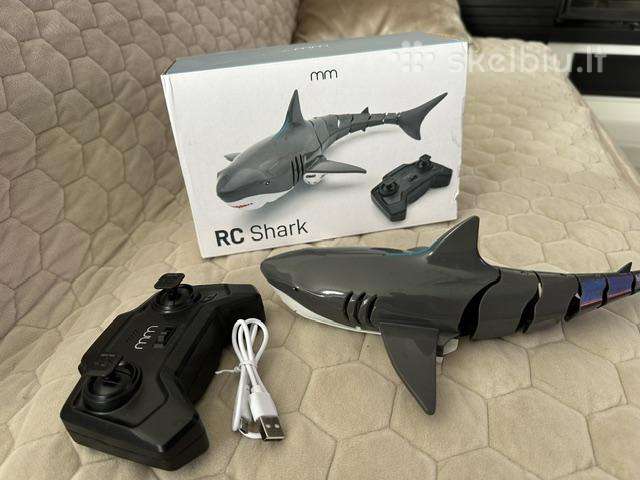 Plaukiojantis Žaislas RC Shark