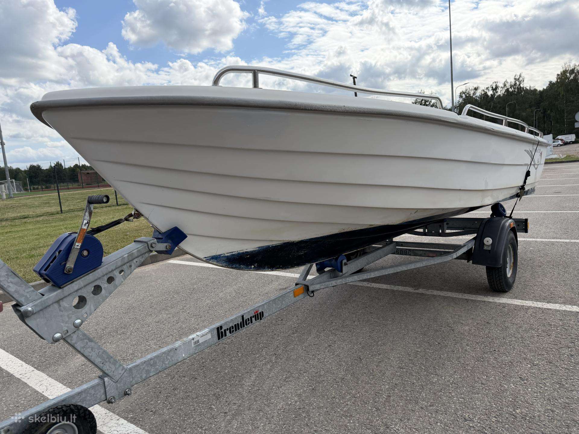 Finmaster 506, пластиковые лодки