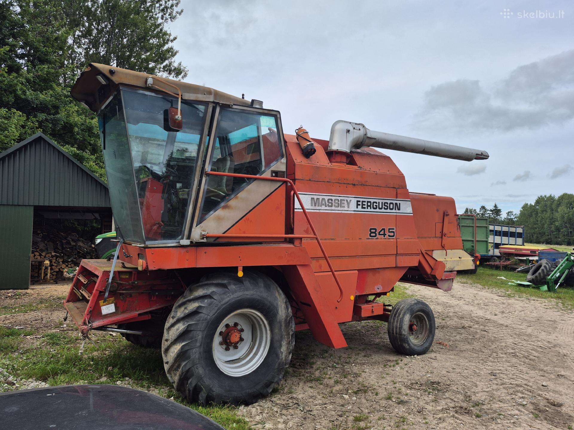 Massey Ferguson 845