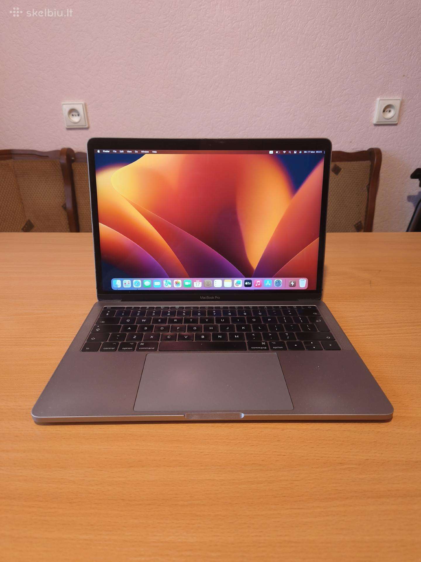MacBook A1708 ,8gb RAM