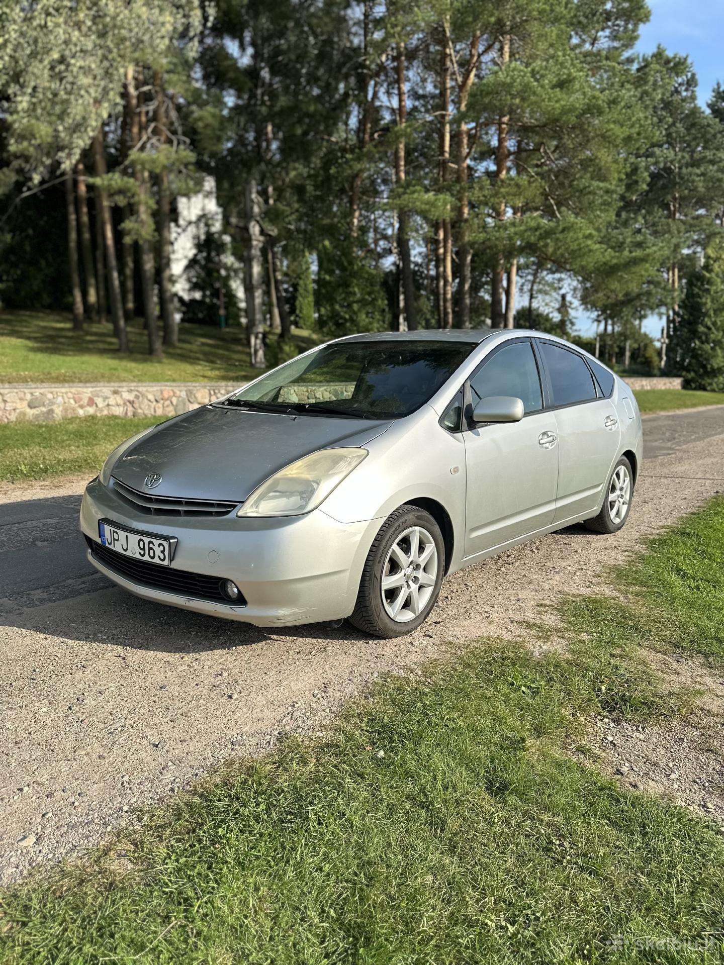 Parduodamas Toyota Prius
