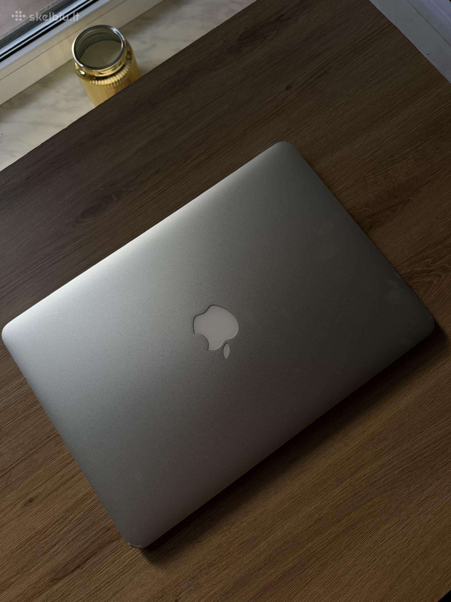 MacBook Air 13 – Intel Core i5