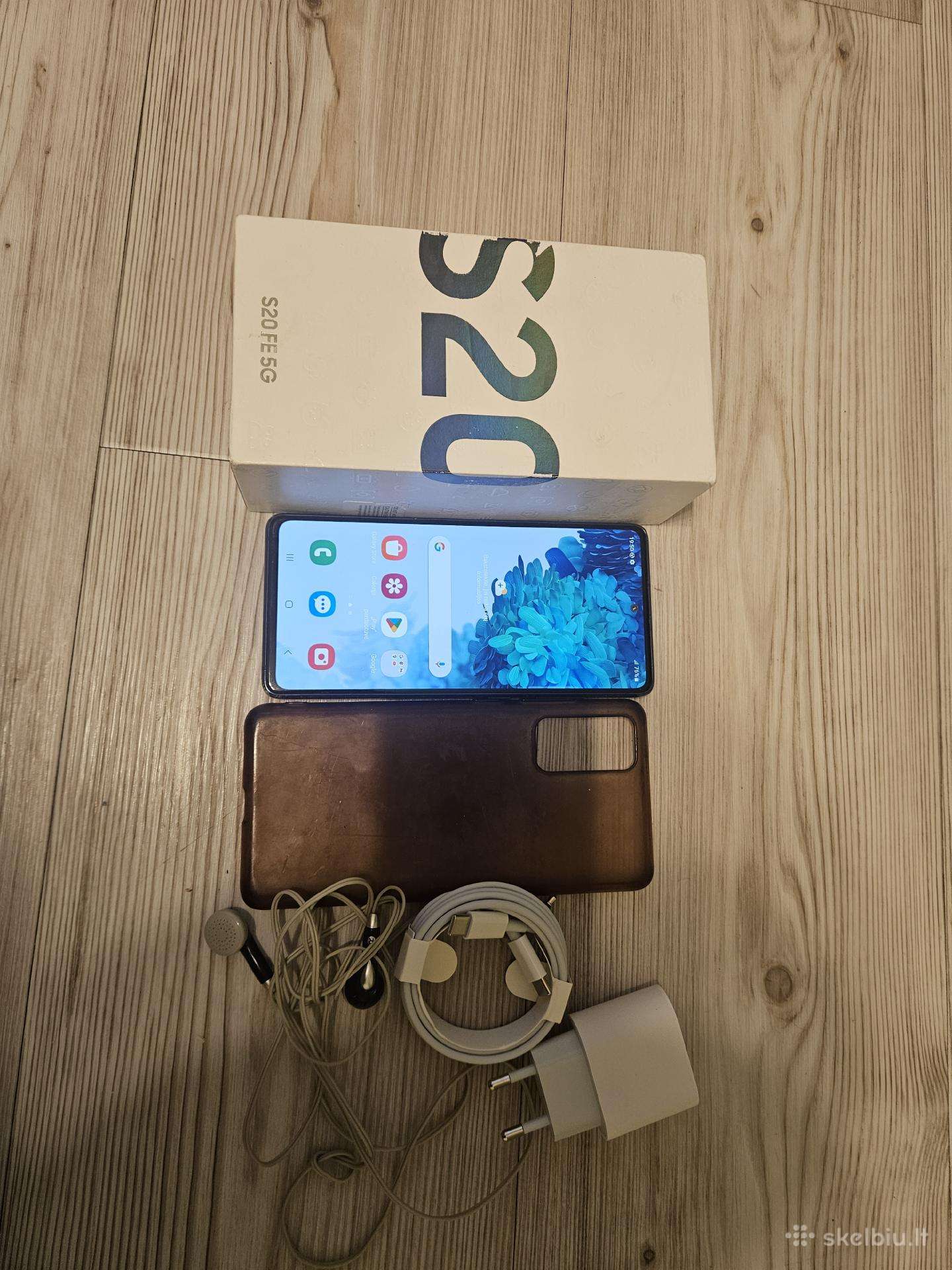 Pilnu komplektu s20 fe