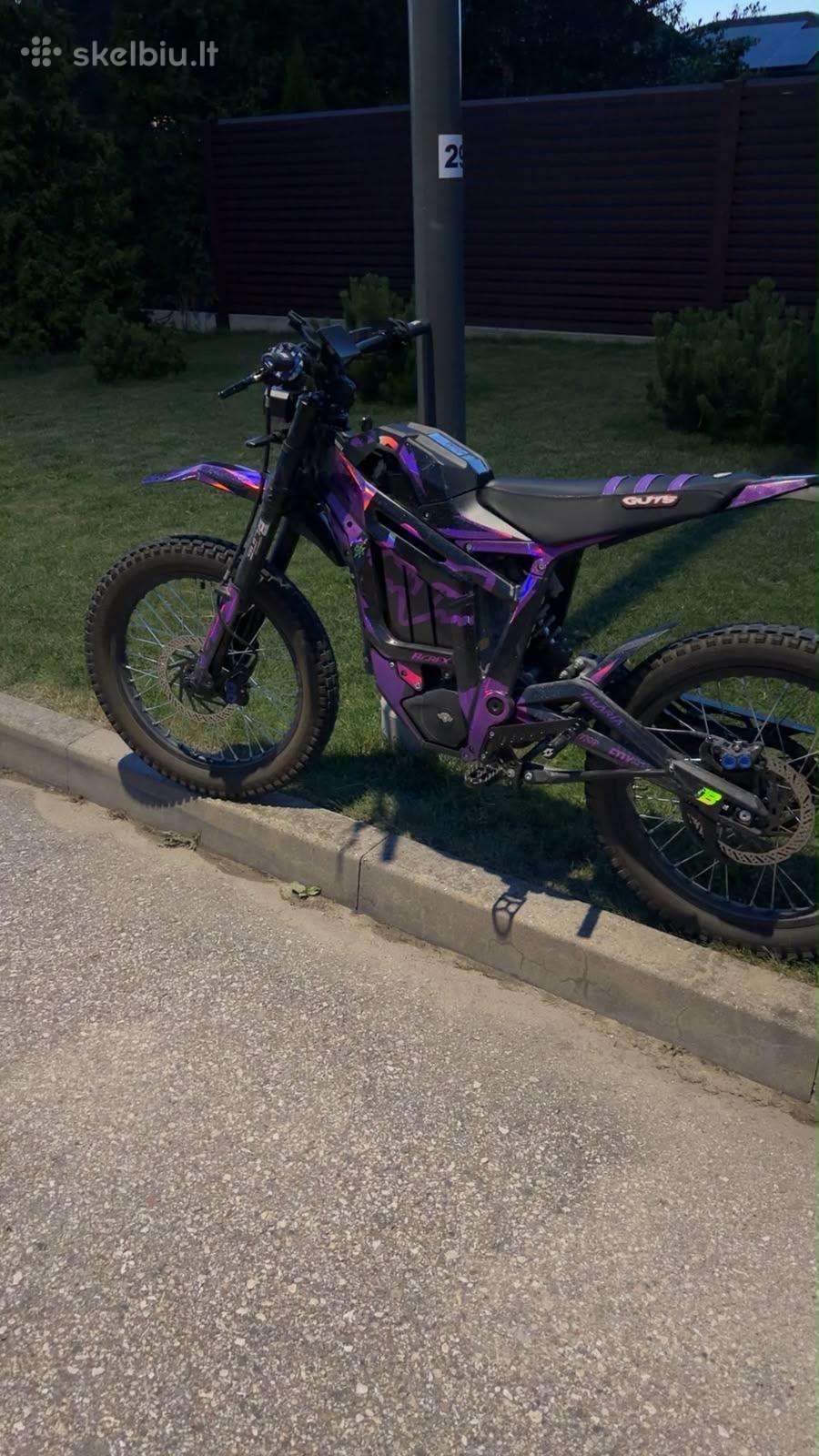 Talaria Sting R MX5, street / classic