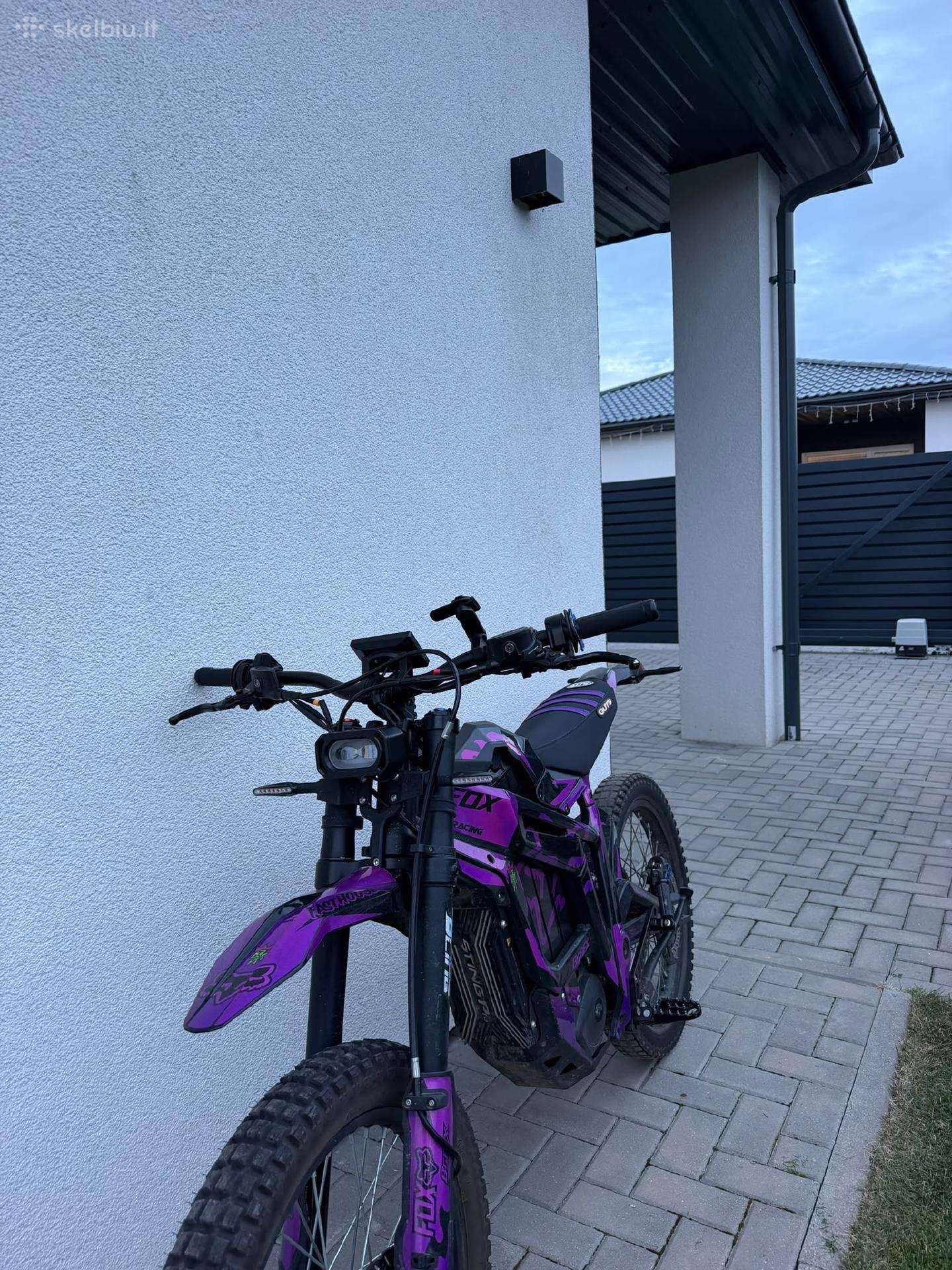Talaria Sting R MX5, street / classic