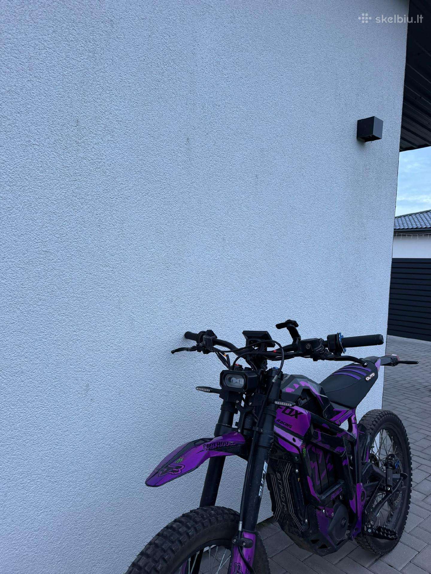 Talaria Sting R MX5, street / classic