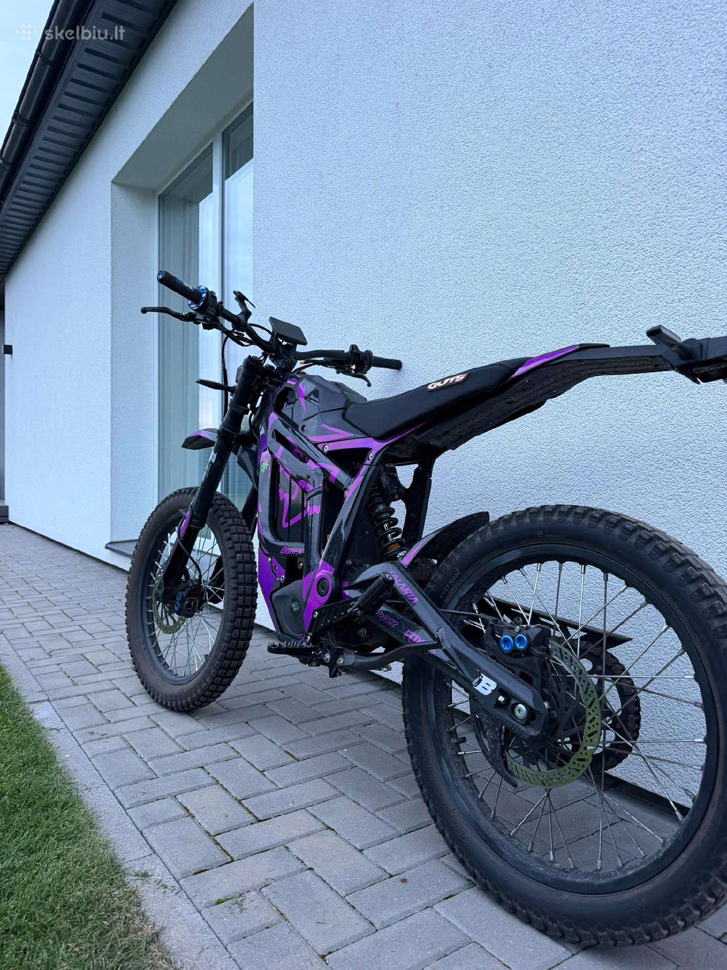 Talaria Sting R MX5, street / classic