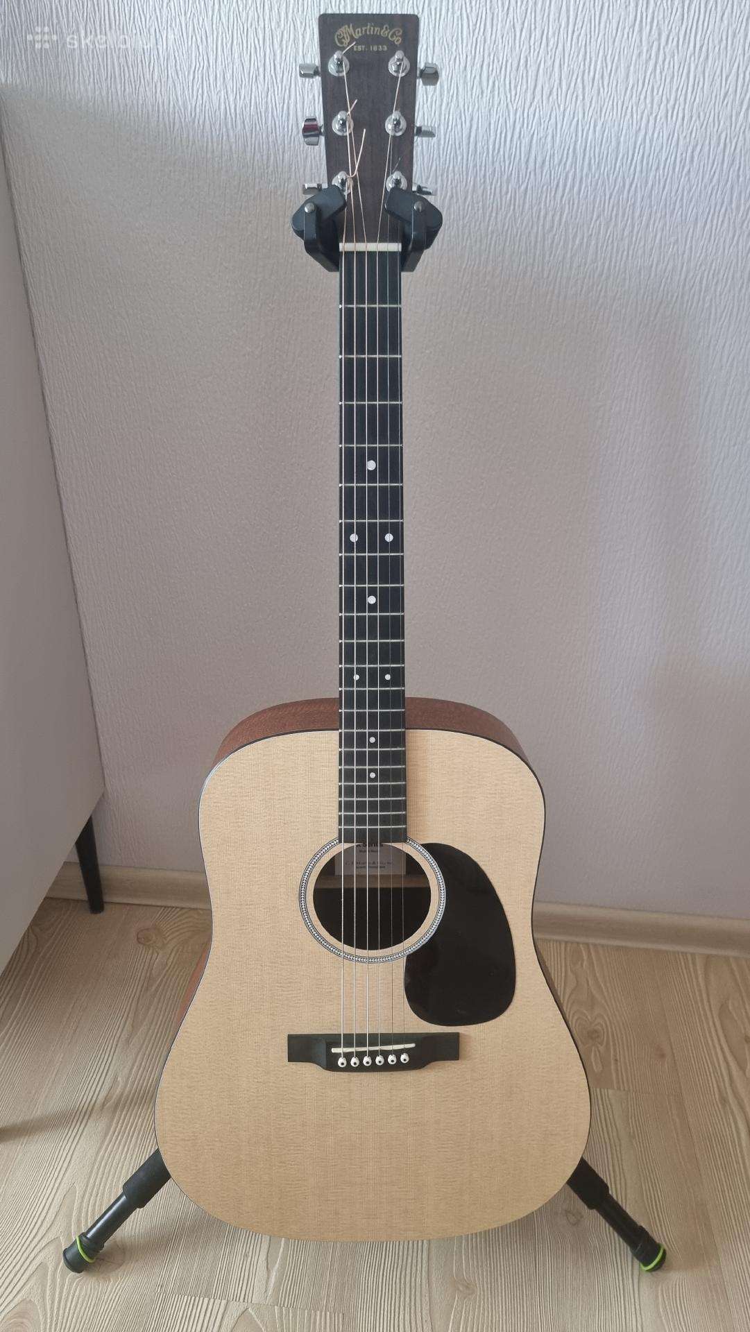 Martin D-x1e elektro akustine gitara