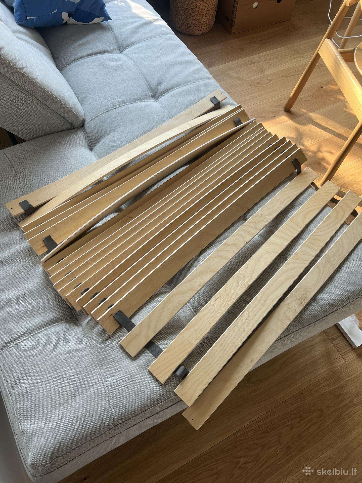 2 vnt lovos grotelių 90 cm pločio