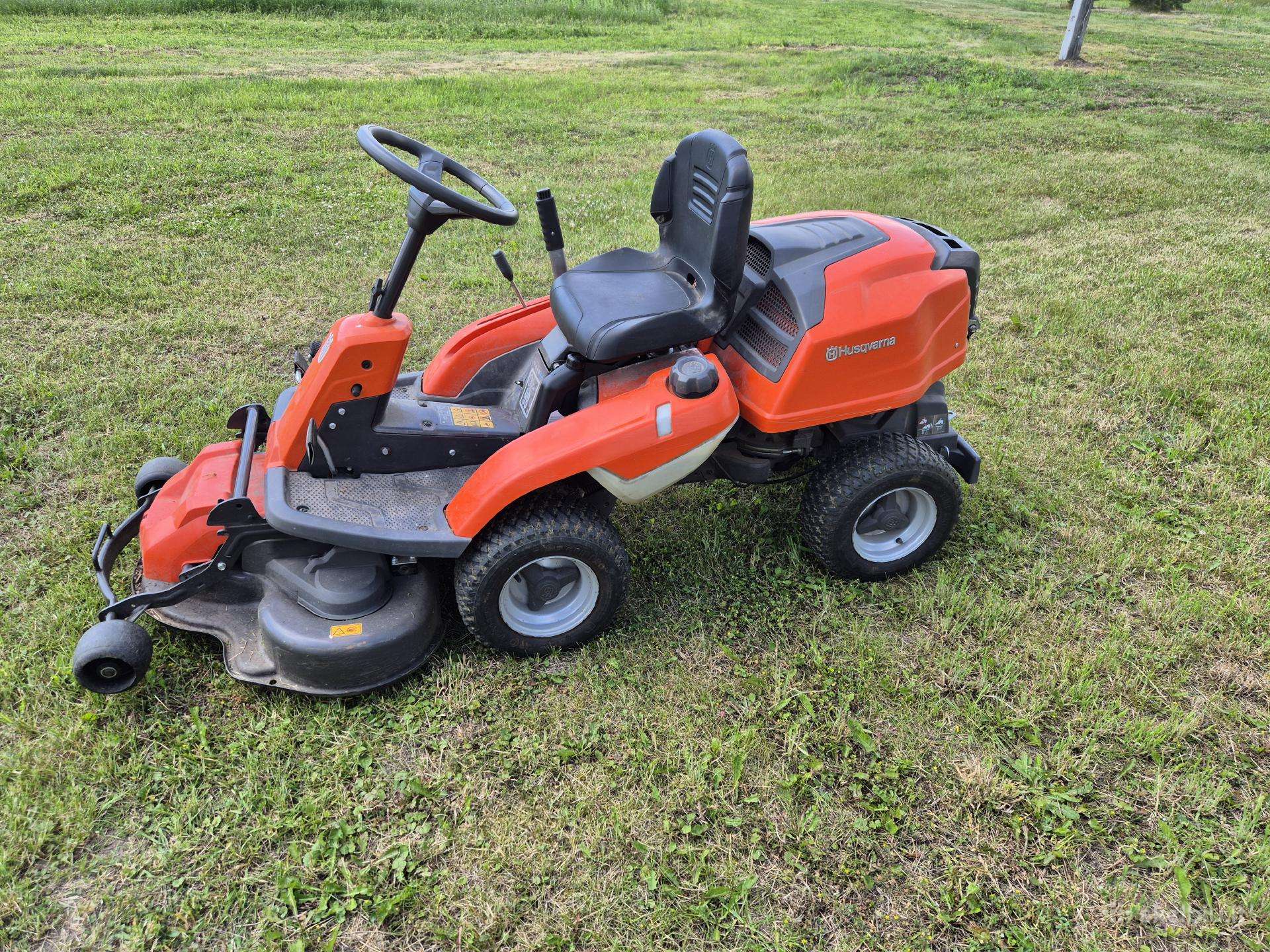 Husqvarna R214c