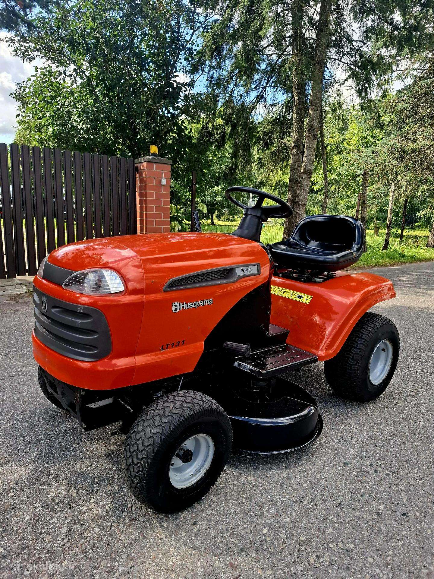 Husqvarna Lt131 Sodo traktoriukas