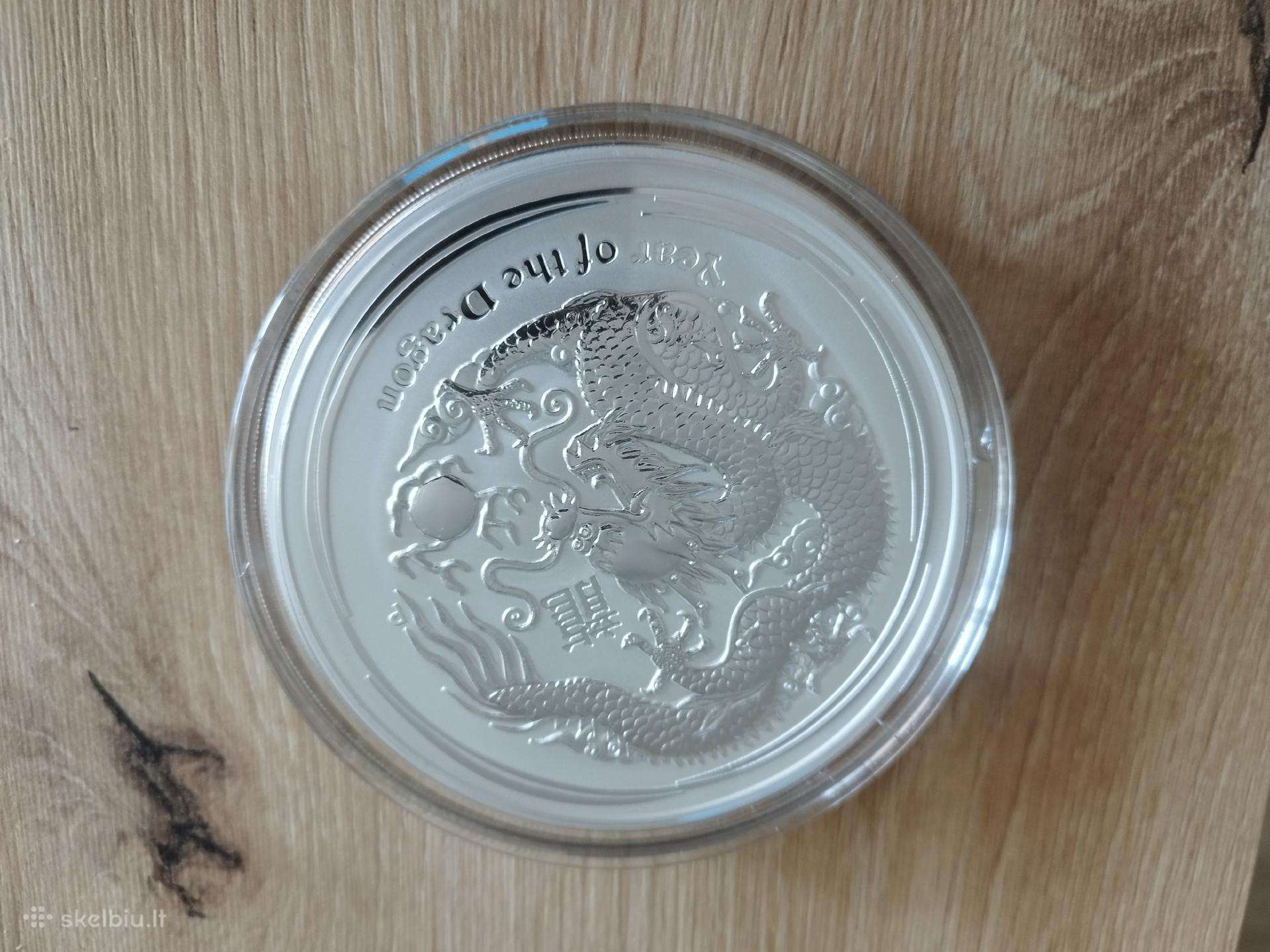 Parduodama 1 kg sidabrine moneta Drakono metai