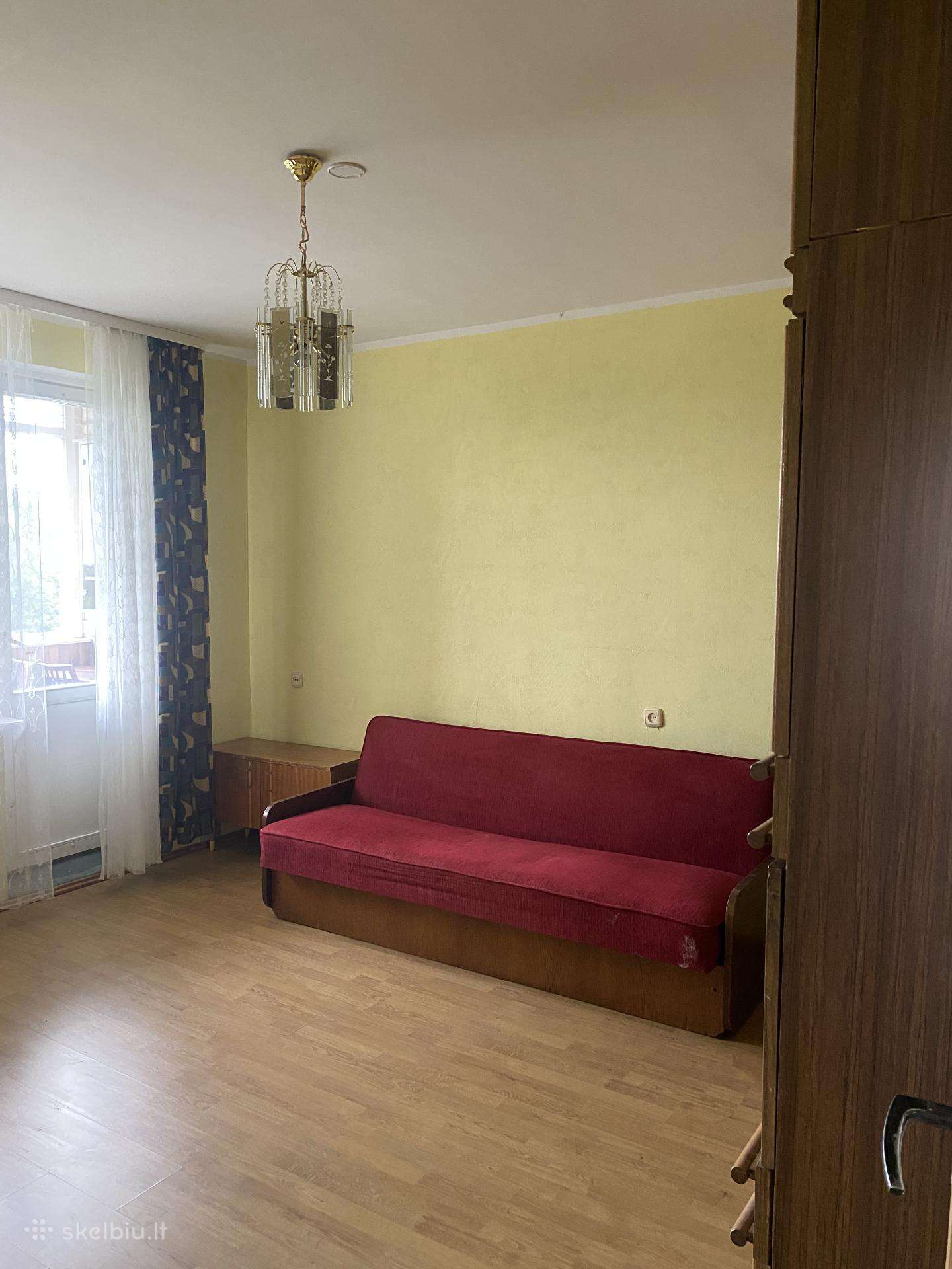 Dovanojama sofa-lova
