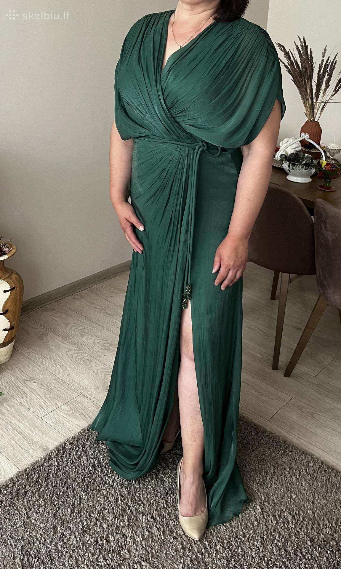 Elegantiška smaragdinė suknelė su drapiruotėmis