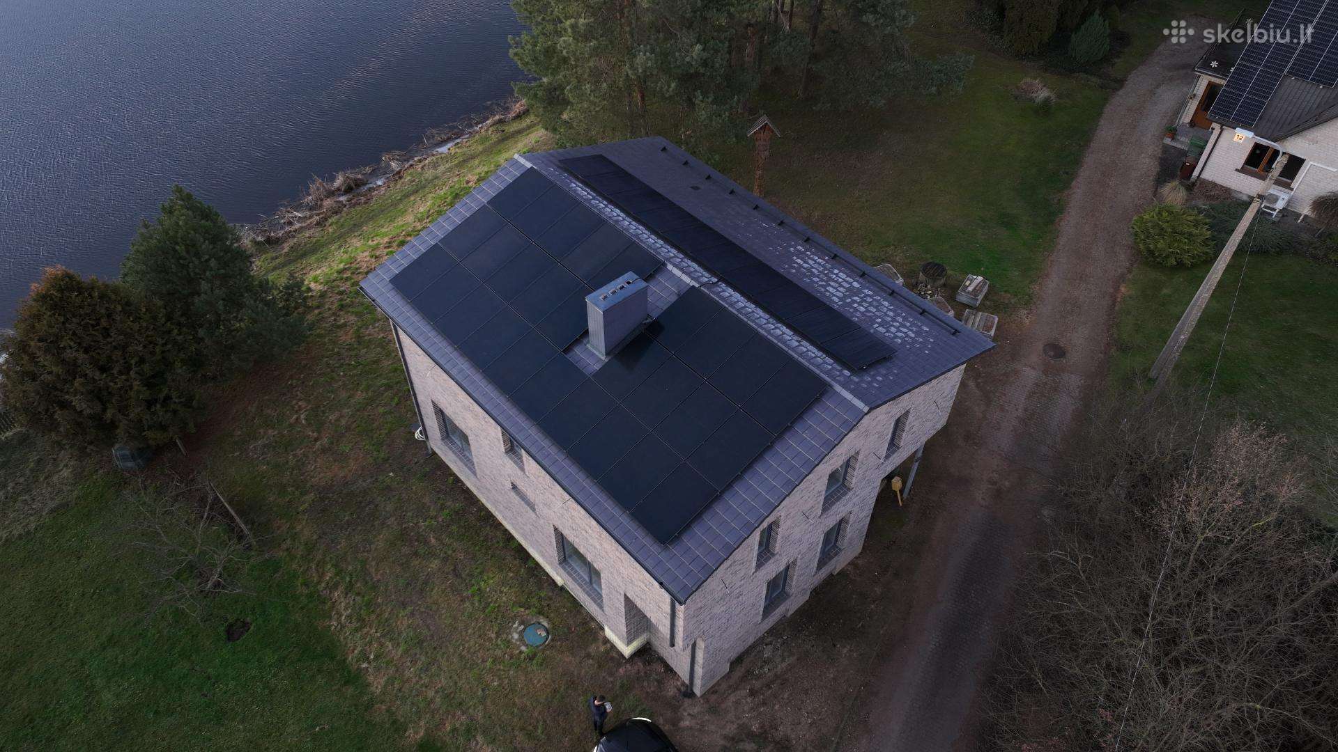 Saulės elektrinė, energijos kaupikliai (baterijos)