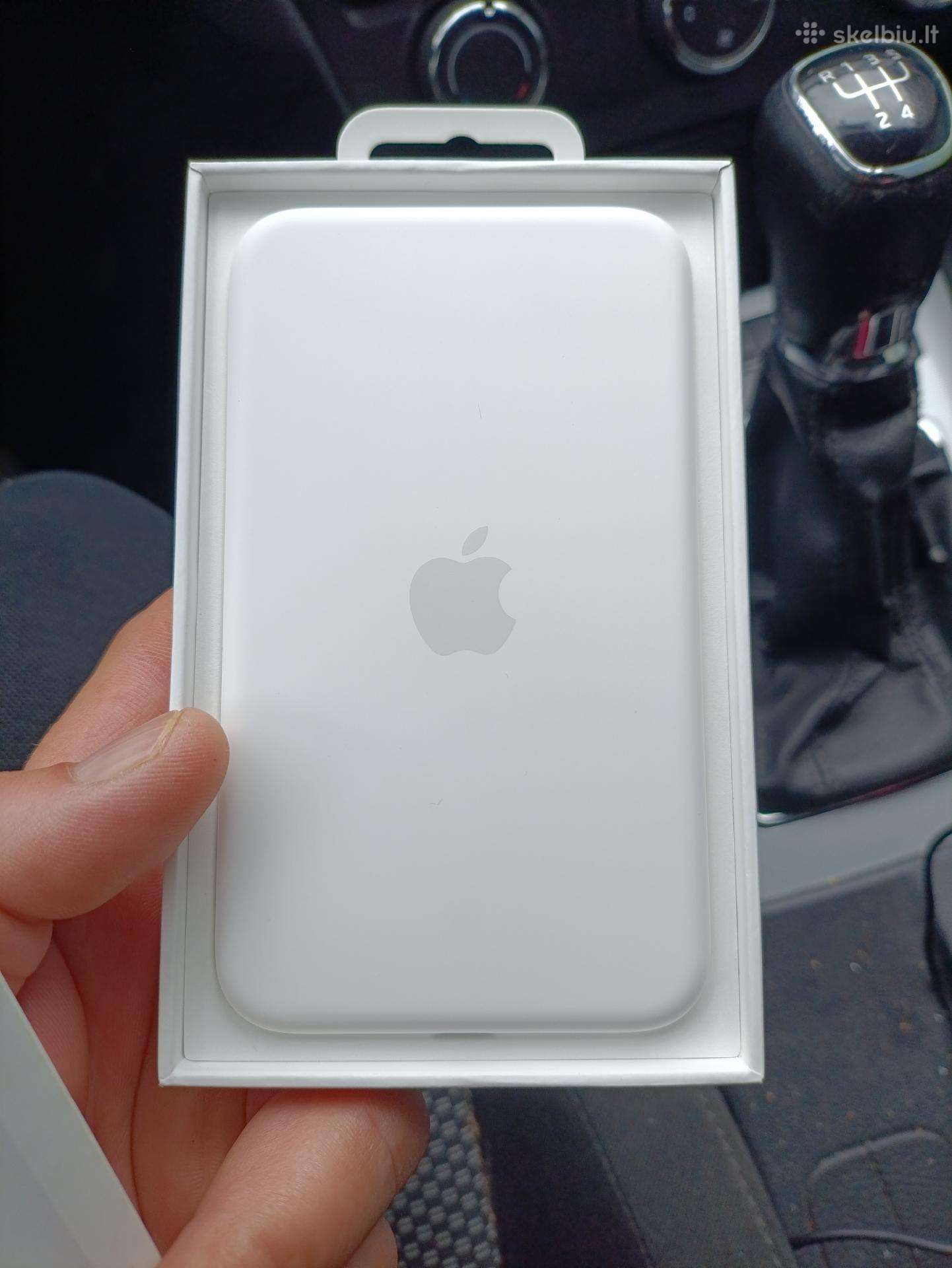 Apple Air battery