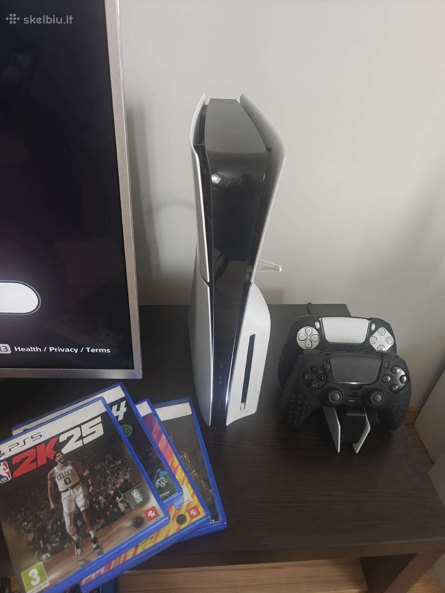Ps5 slim su diskasukiu ir žaidimais +2tb