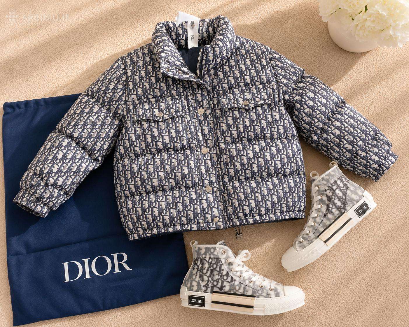 Christian Dior batai ir striukė