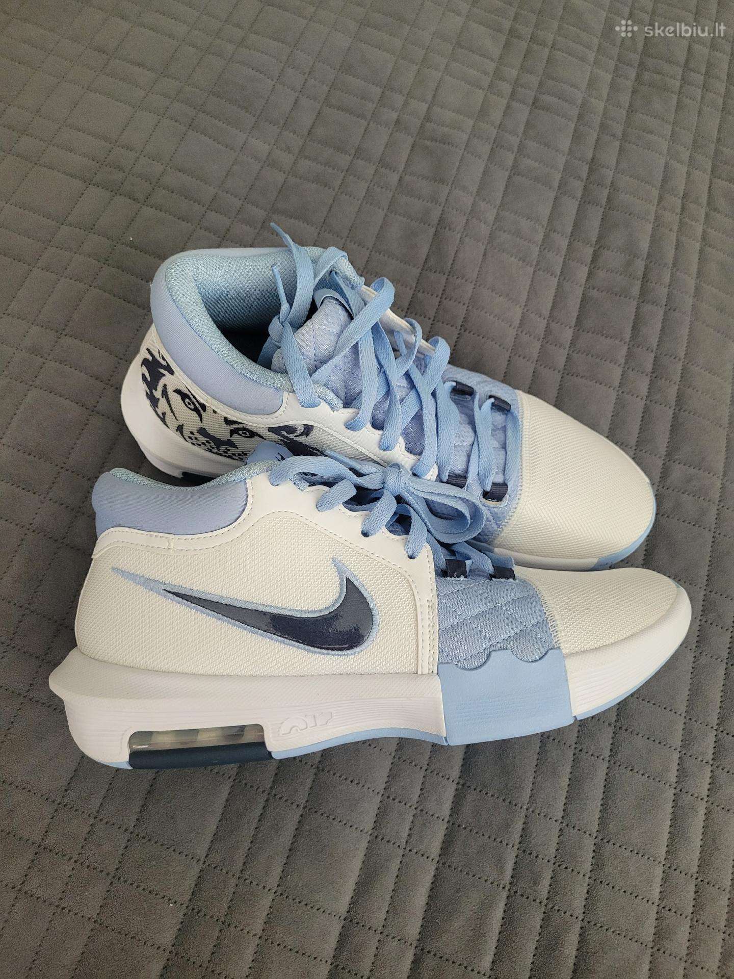 Nike Lebron Witness 8