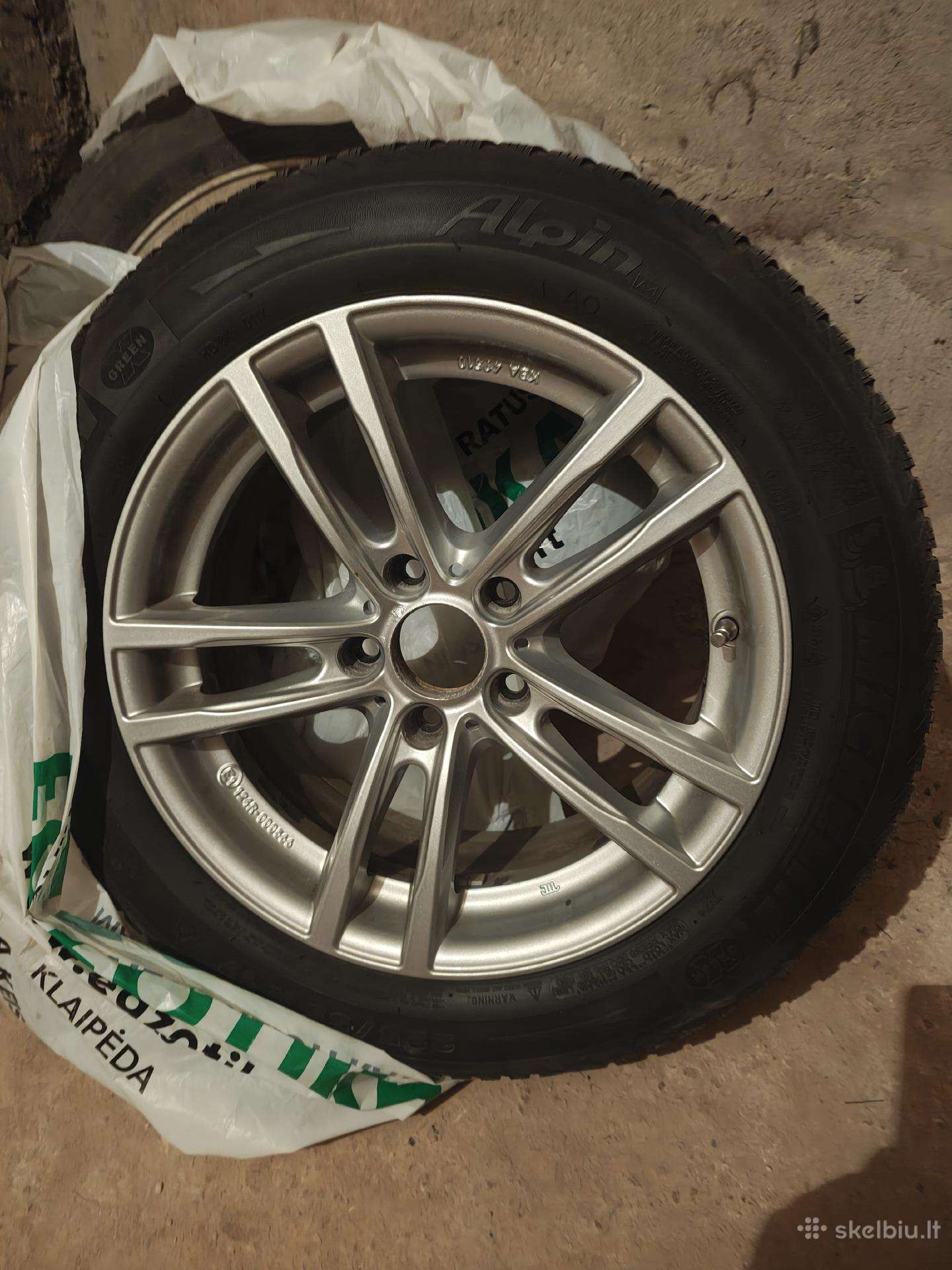 Ratlankiai R17 5x120 , beveik naujom zieminem pada