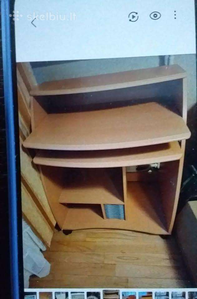 Atiduotam nemokamai kompiuterio stalą