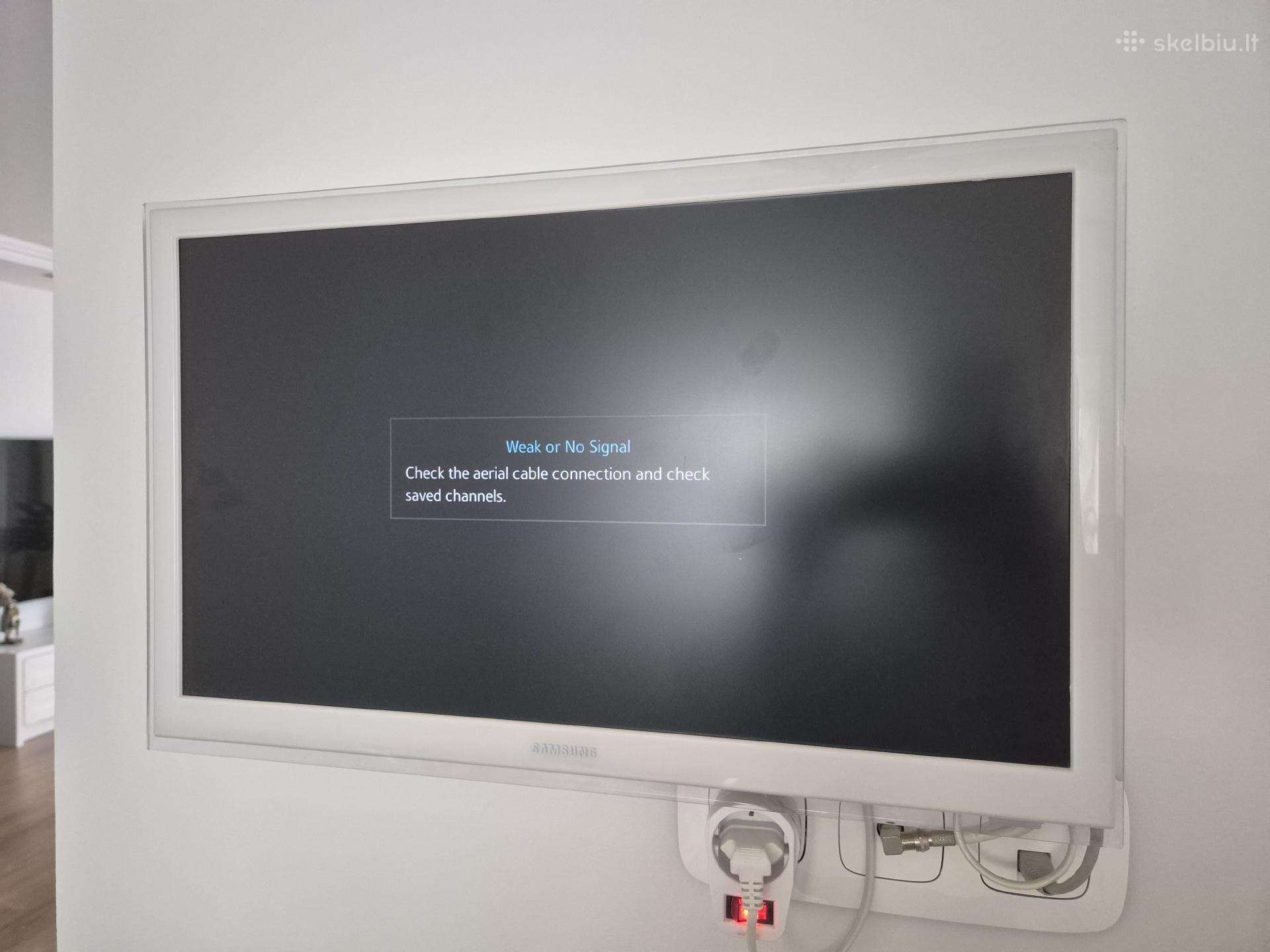 Samsung Ue22h5610aw HD televizorius