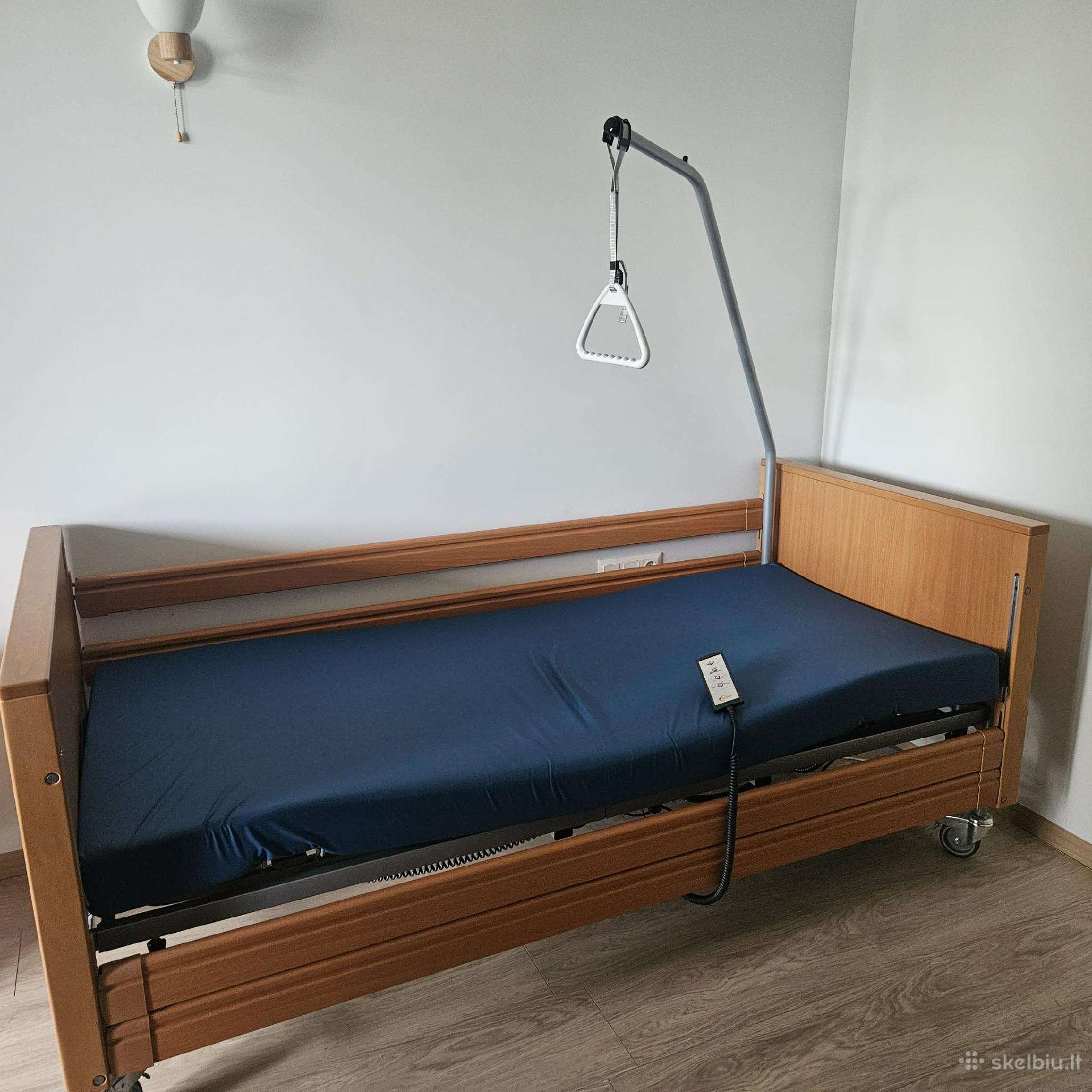 Funkcinė slaugos elektrinė lova Classic Plus