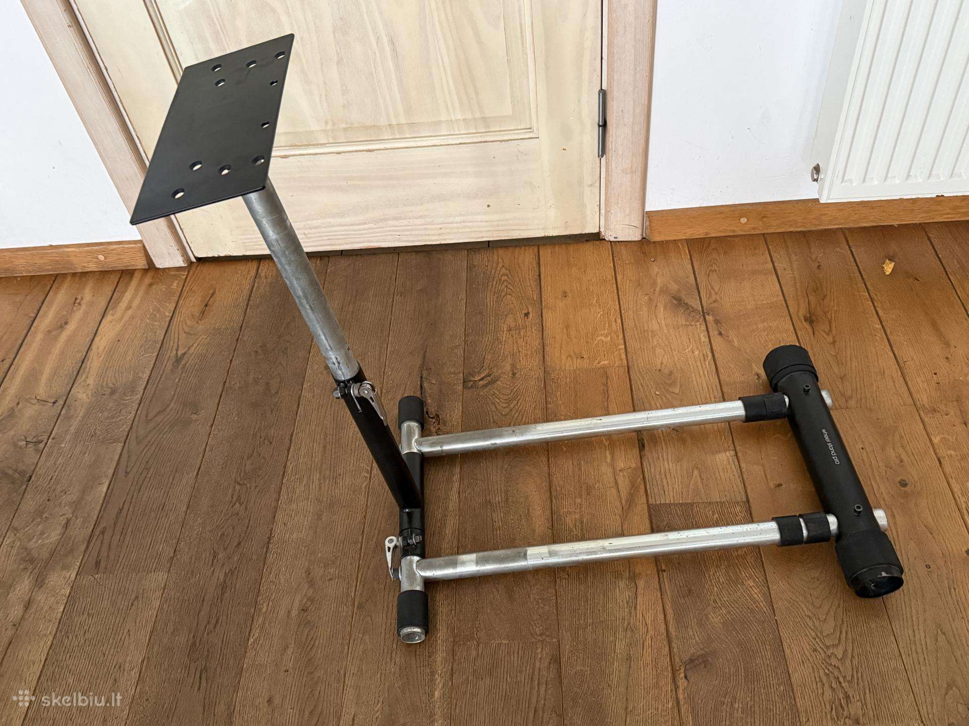 Simuliatoriaus stovas Wheel stand pro