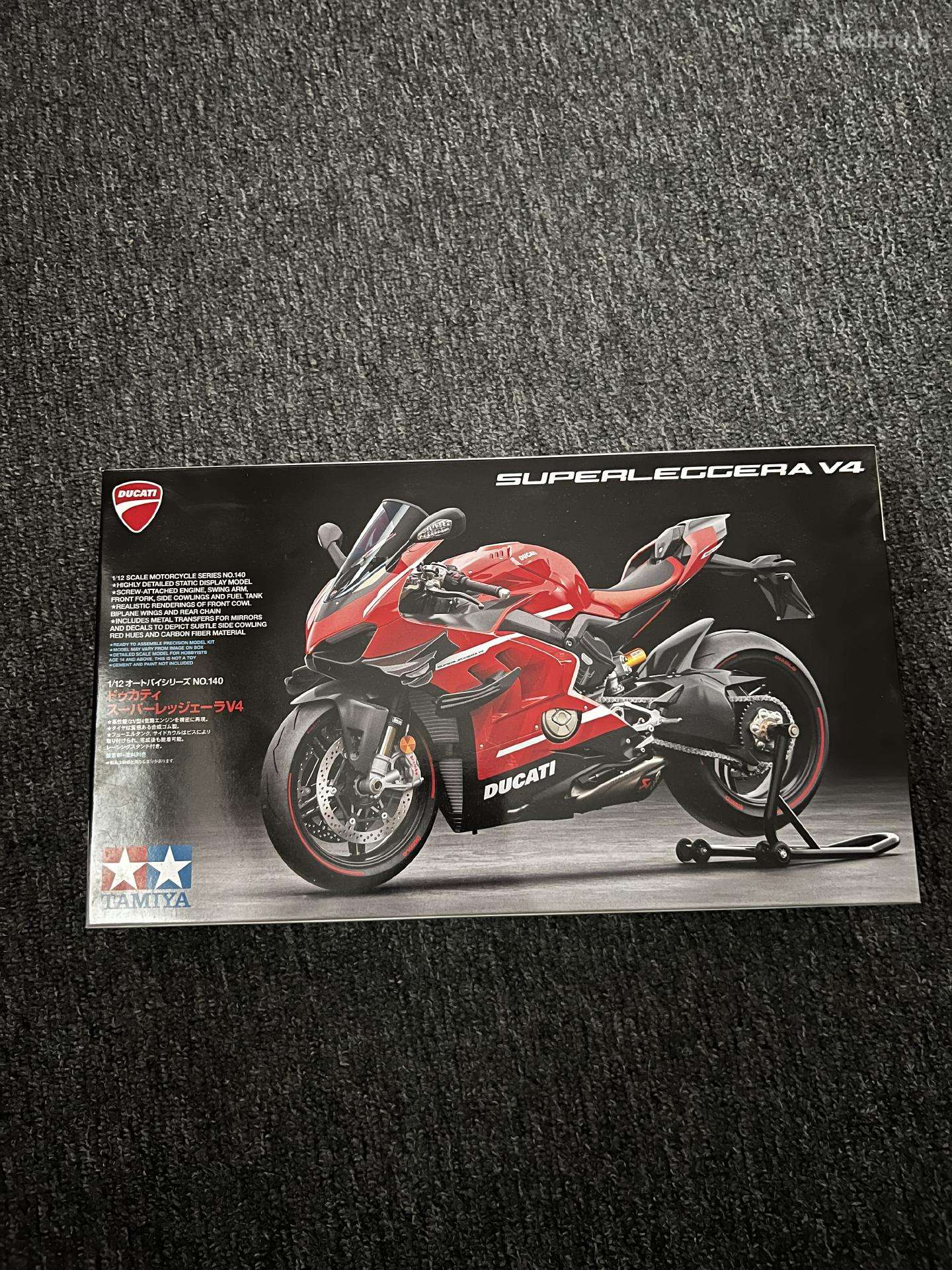 Tamiya modeliukas duccati