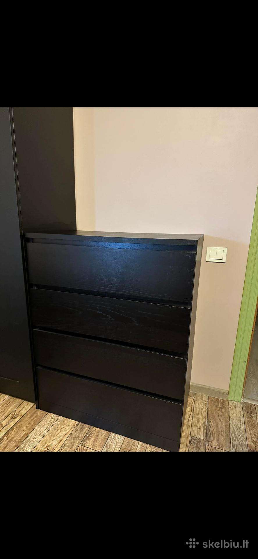 Komoda su 4 stalčiais. Ikea Malm
