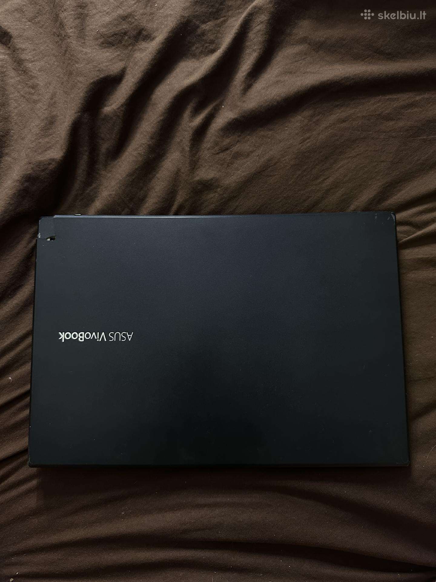 Asus Vivobook 15 X571