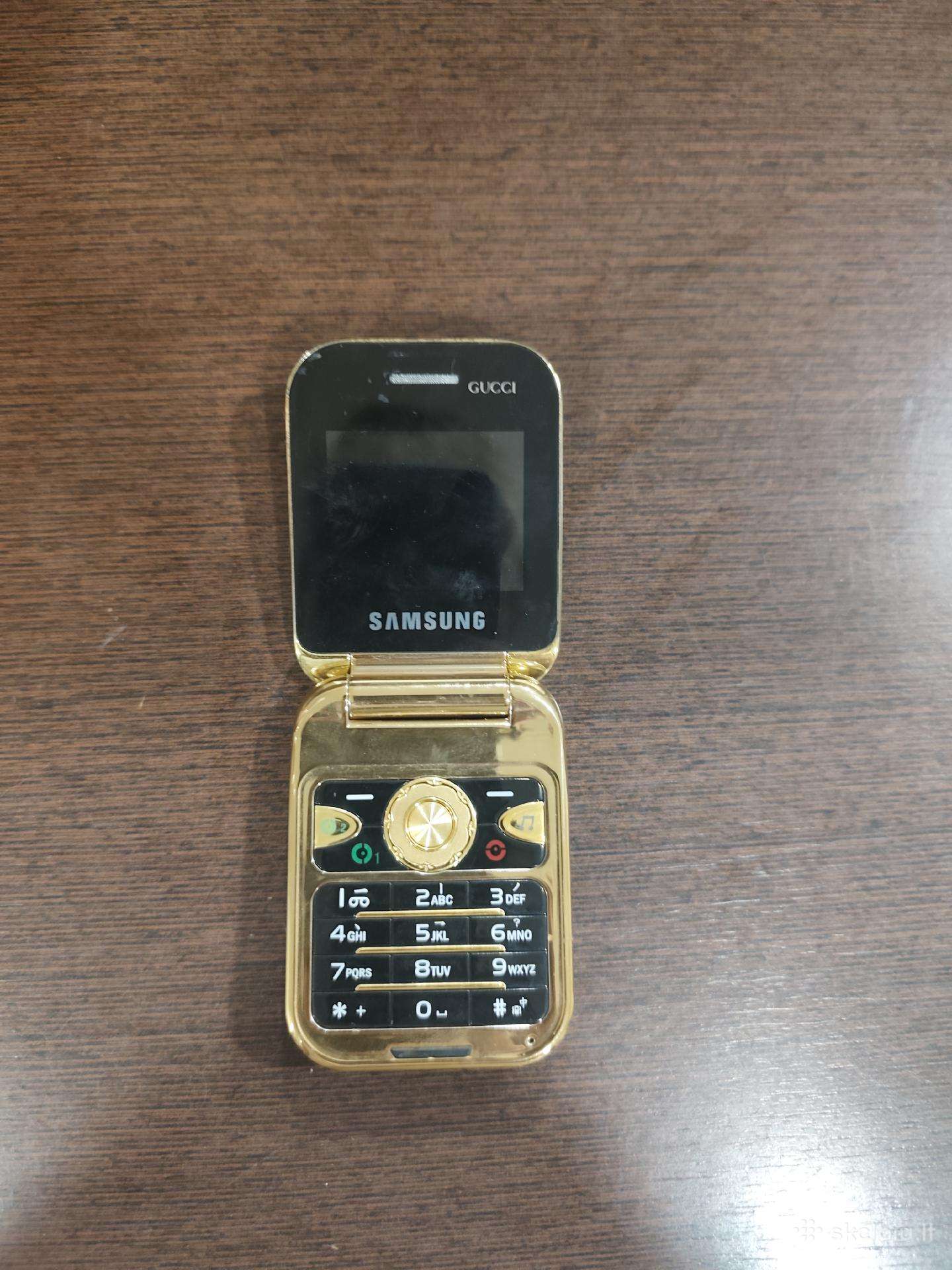 Samsung gs200 gucci