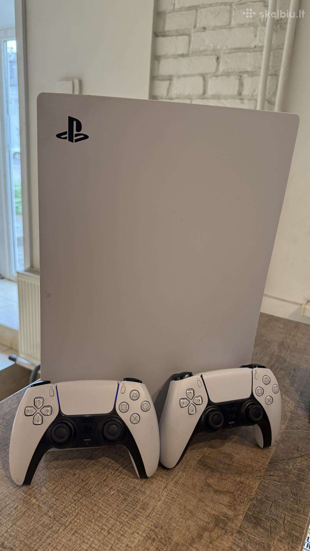 Sony Ps5 su disk drive , 2 pulteliai