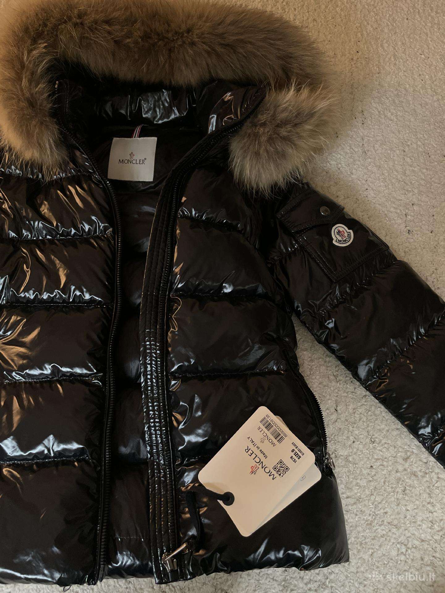 Moncler striuke