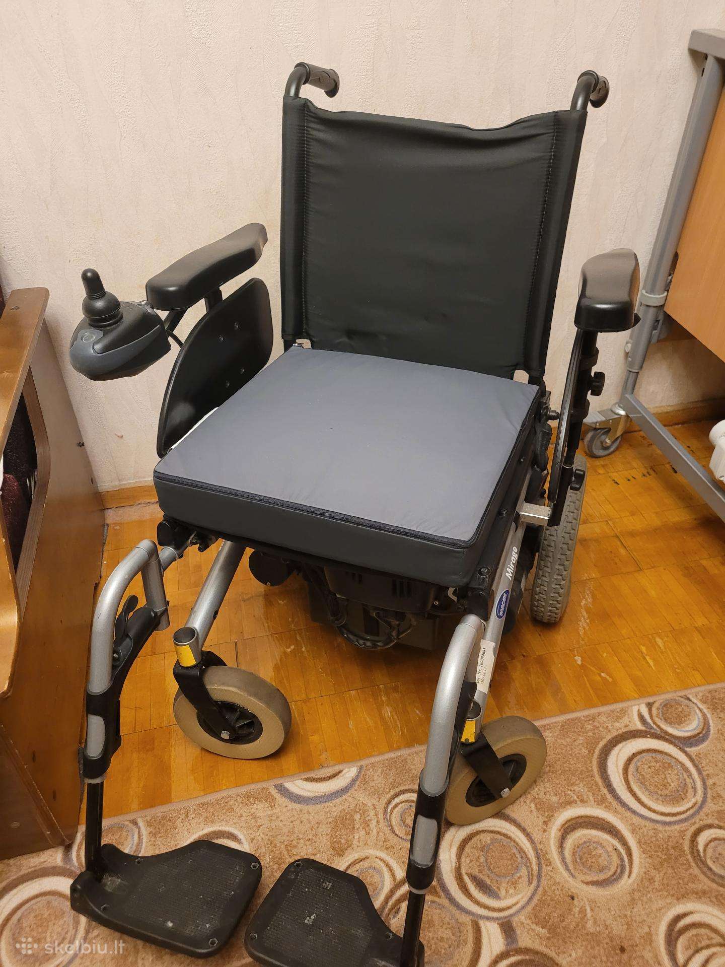 Elektrinis vežimėlis Invacare Mirage