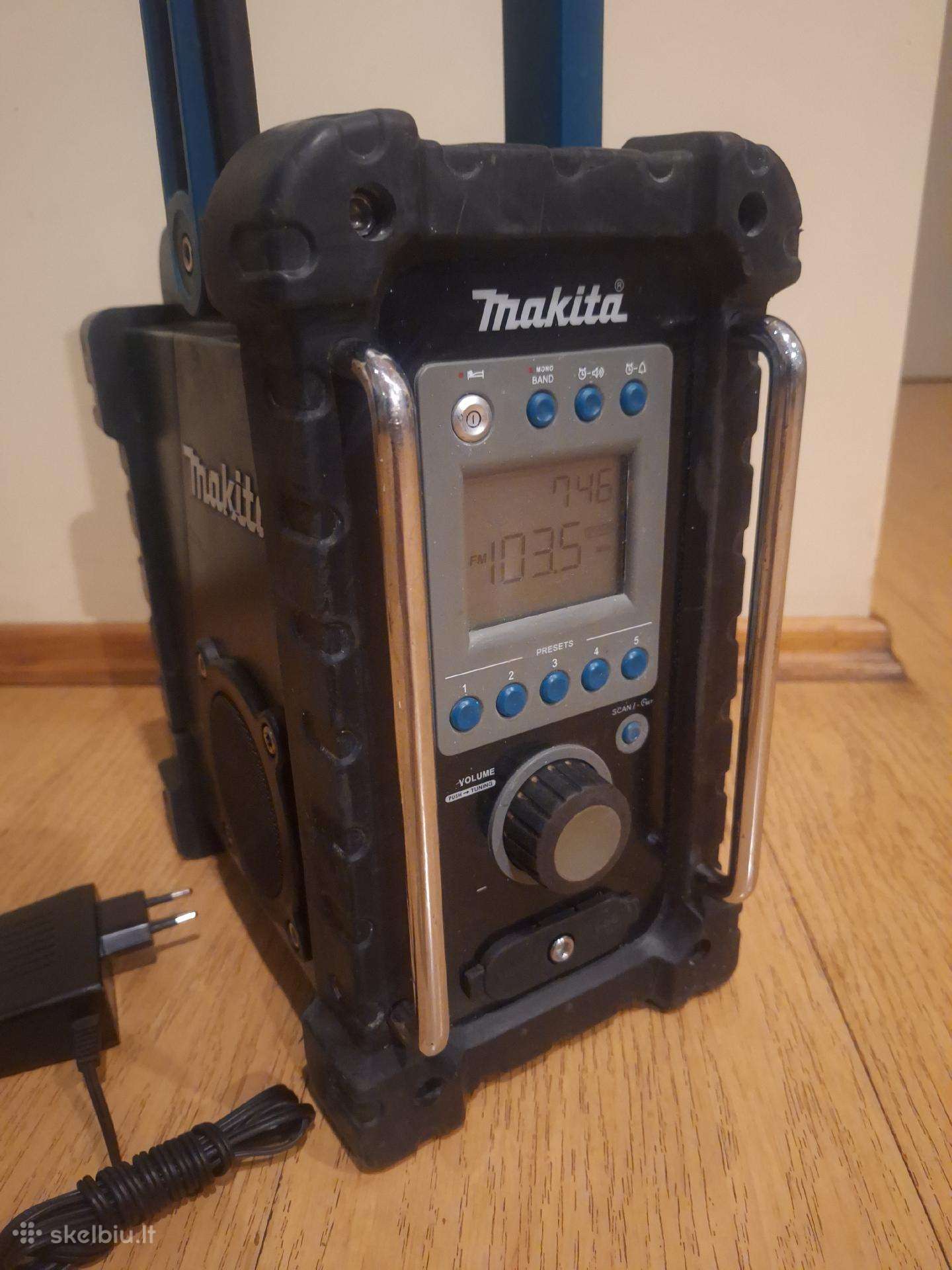Makita Dmr