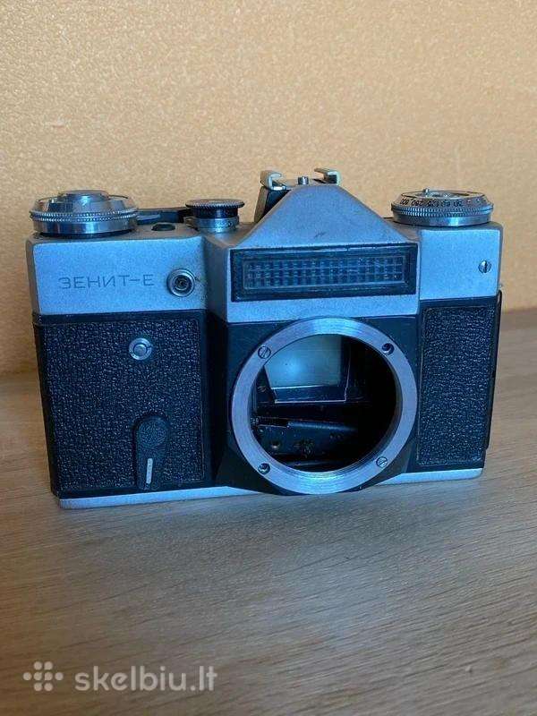 Zenit E juostinis fotoaparatas