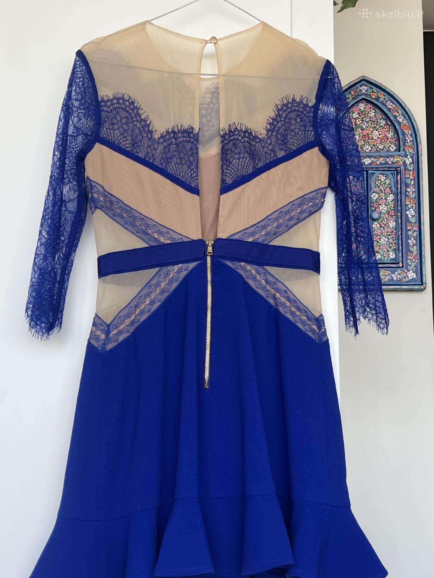Three floor dress
