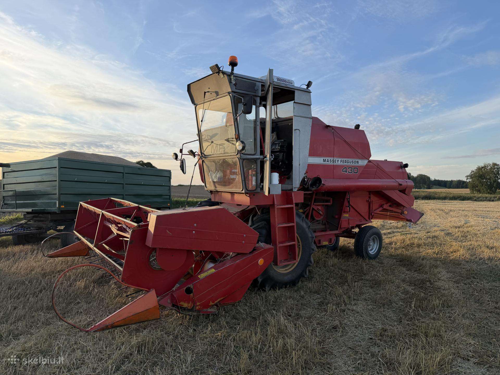 Kombainas mf430