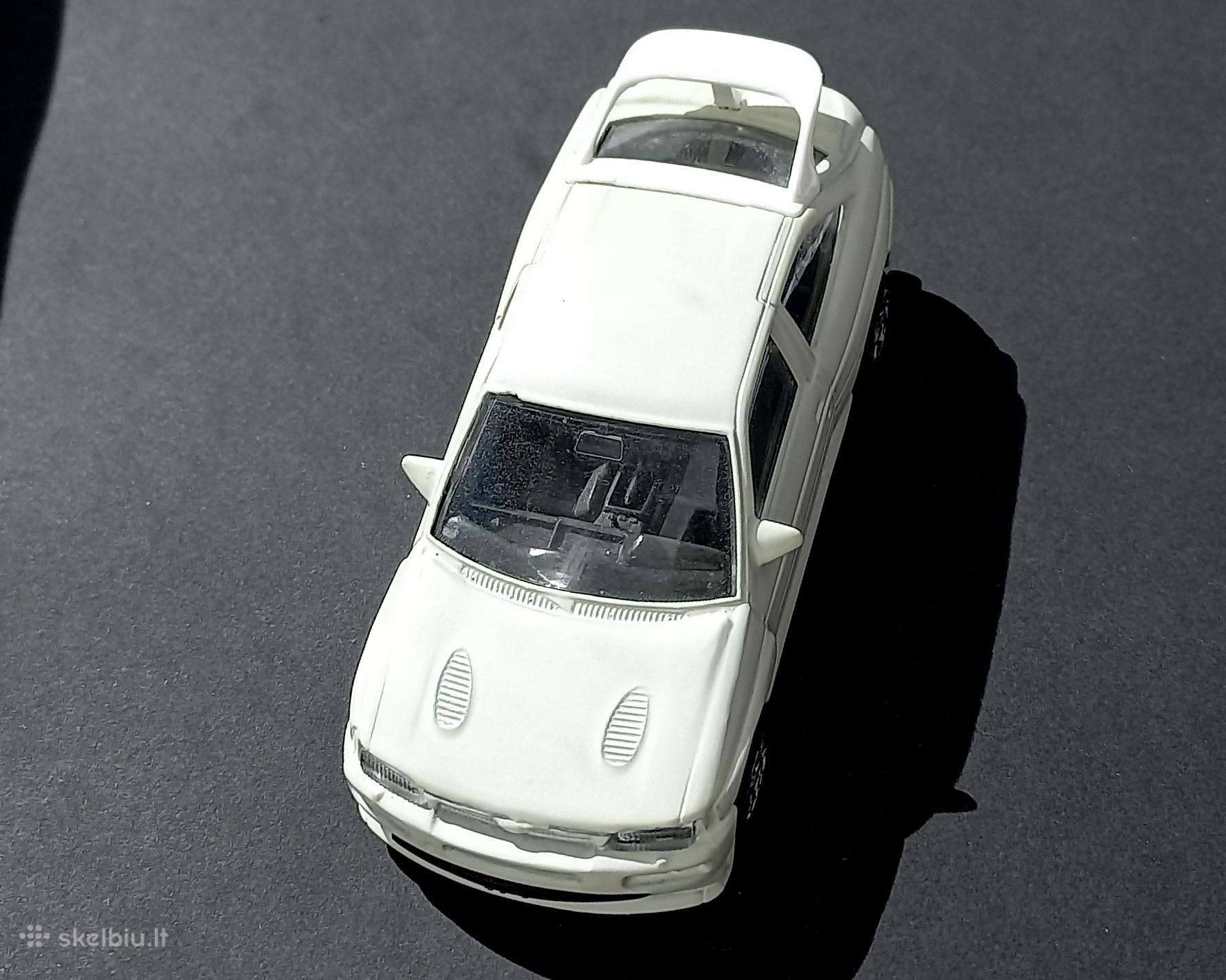 Bburago Ford Escort RS Cosworth (1:43)