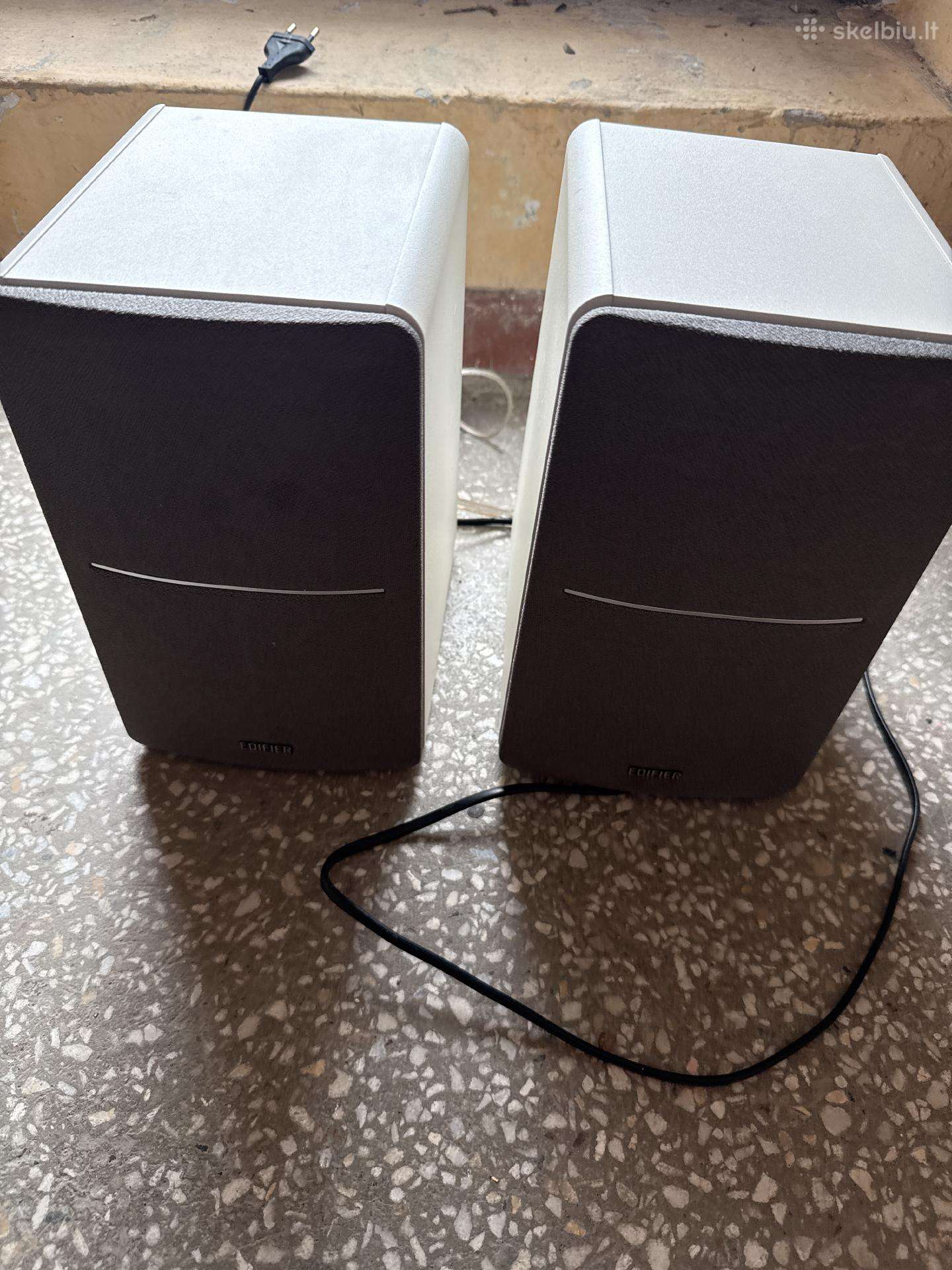 Edifier r1280t multimedia speaker