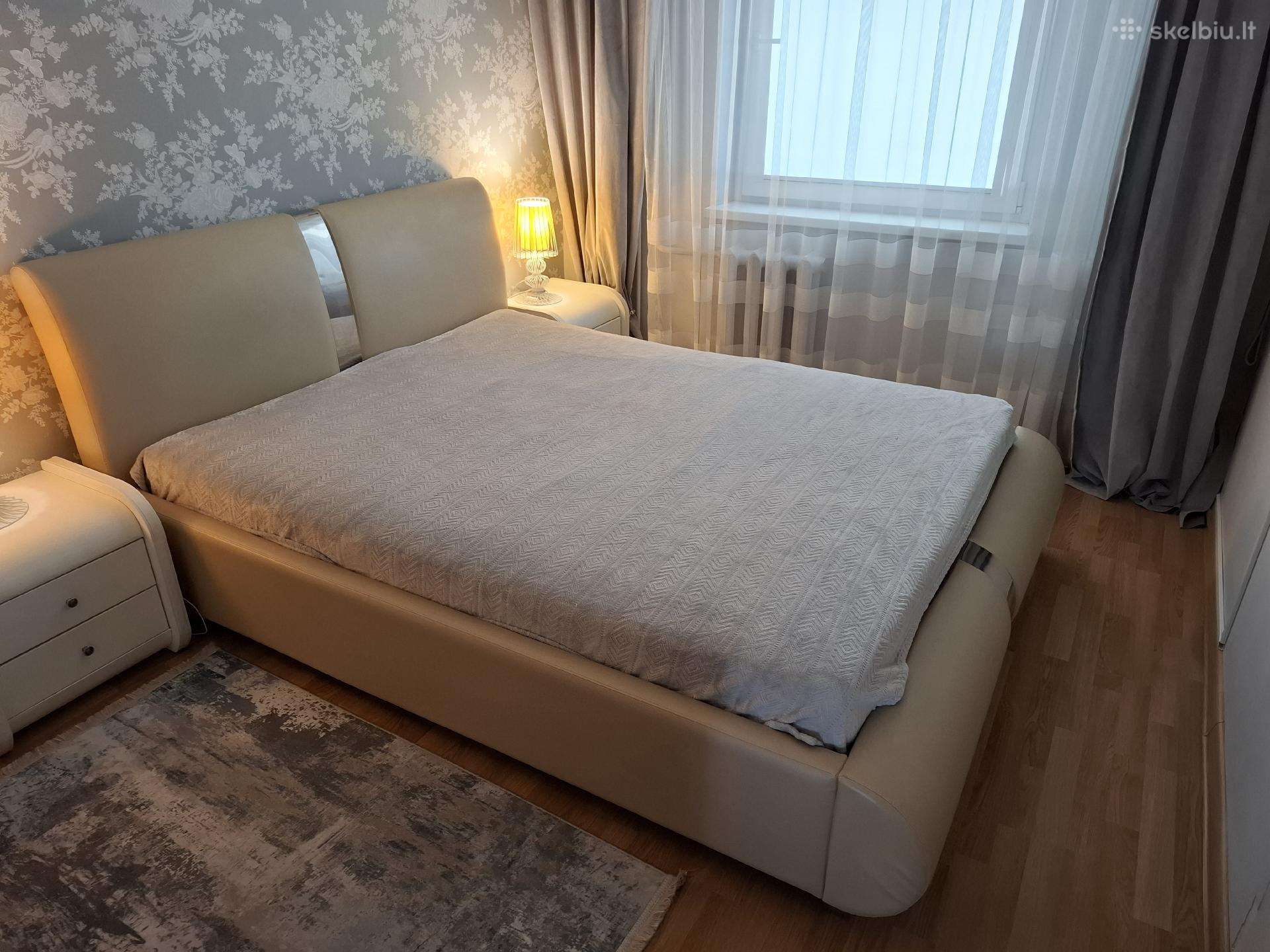 Dvigulė lova