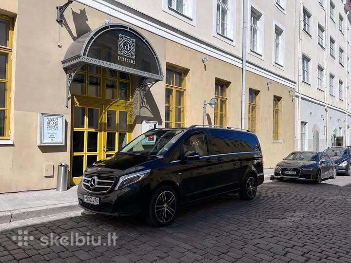 Mercedes-Benz V250, Лимузин