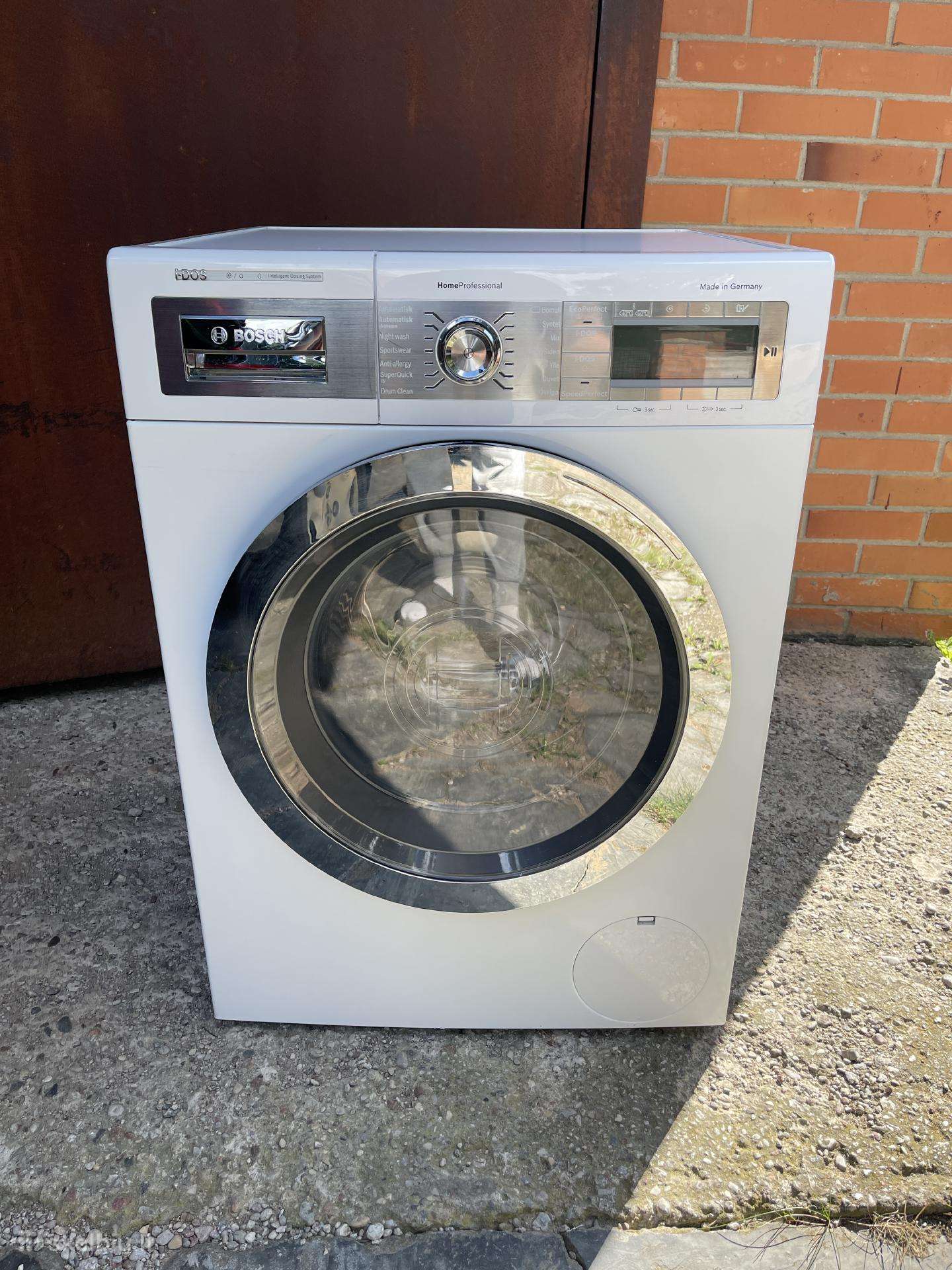 Skalbimo mašina Bosch 9kg, i-dos
