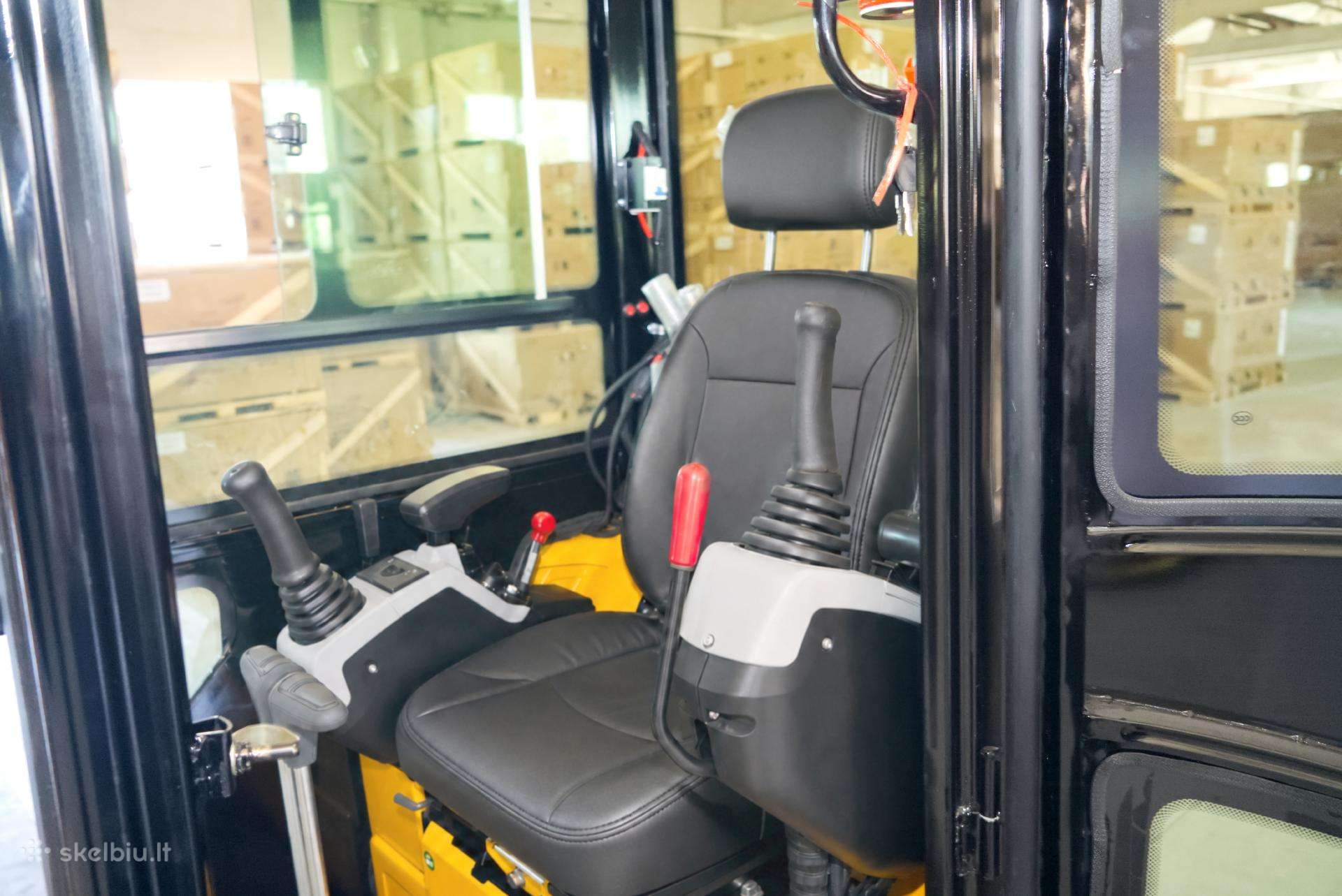 ENZO HT-25J su AC, mini excavator