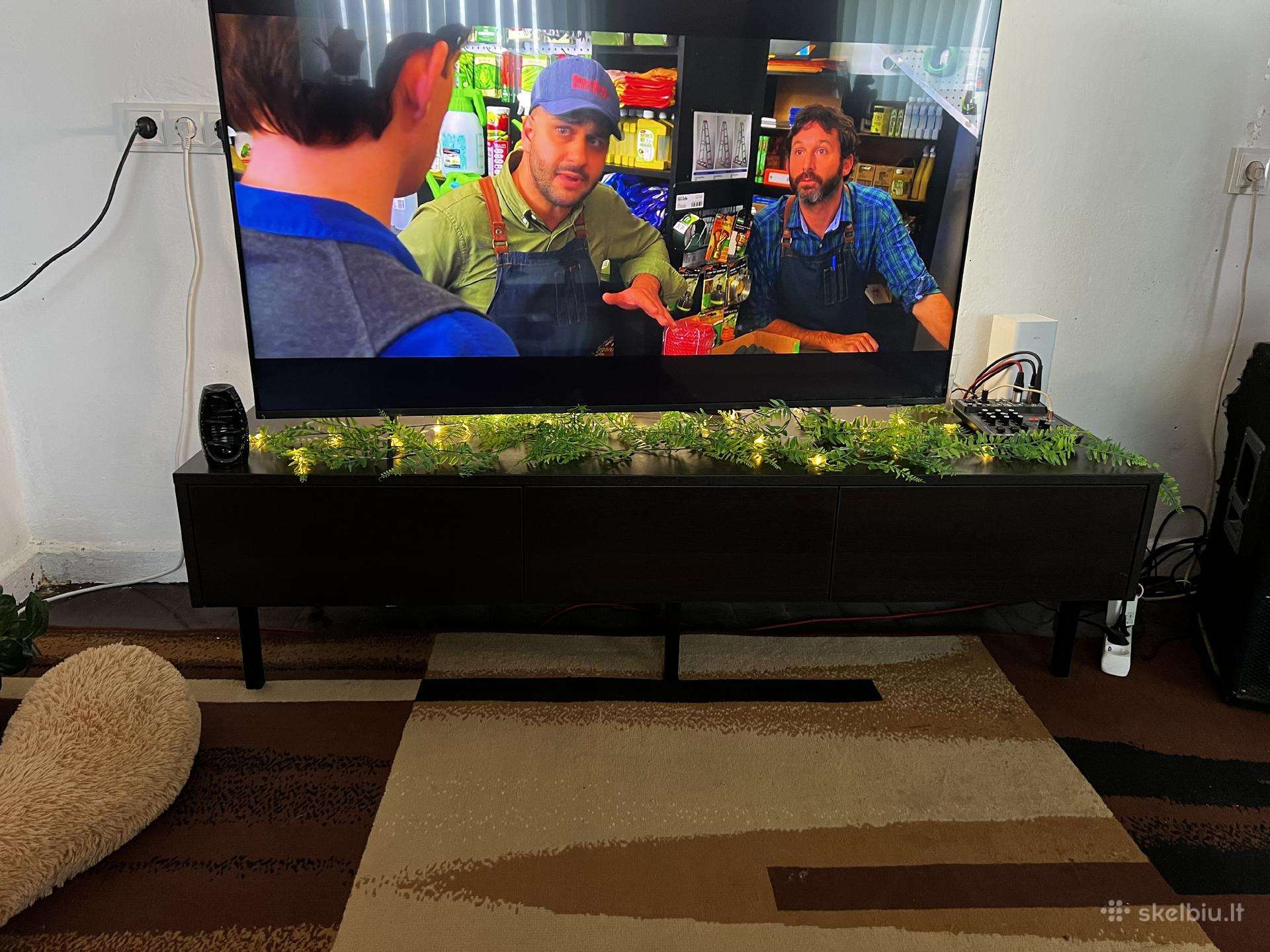 TV staliukas
